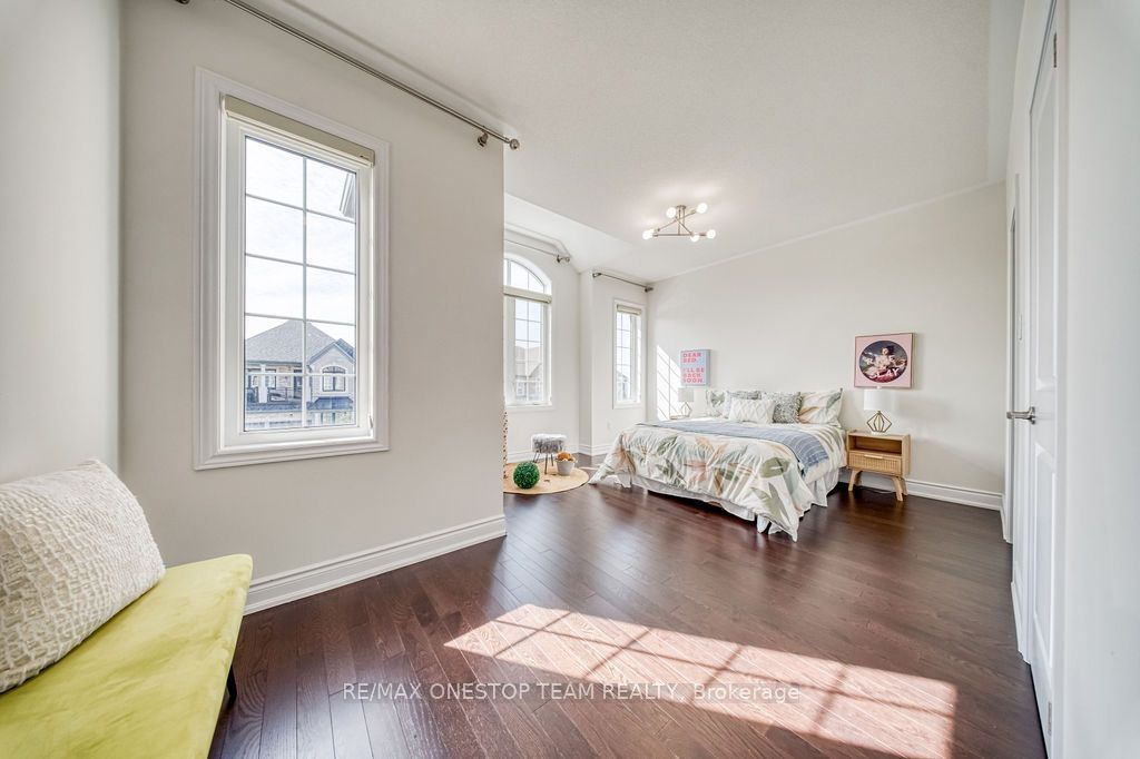 70 Madoc Place Property Photo 33
