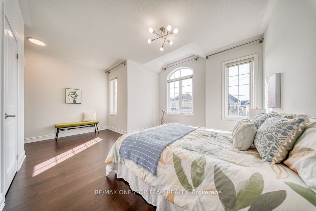 70 Madoc Place Property Photo 34