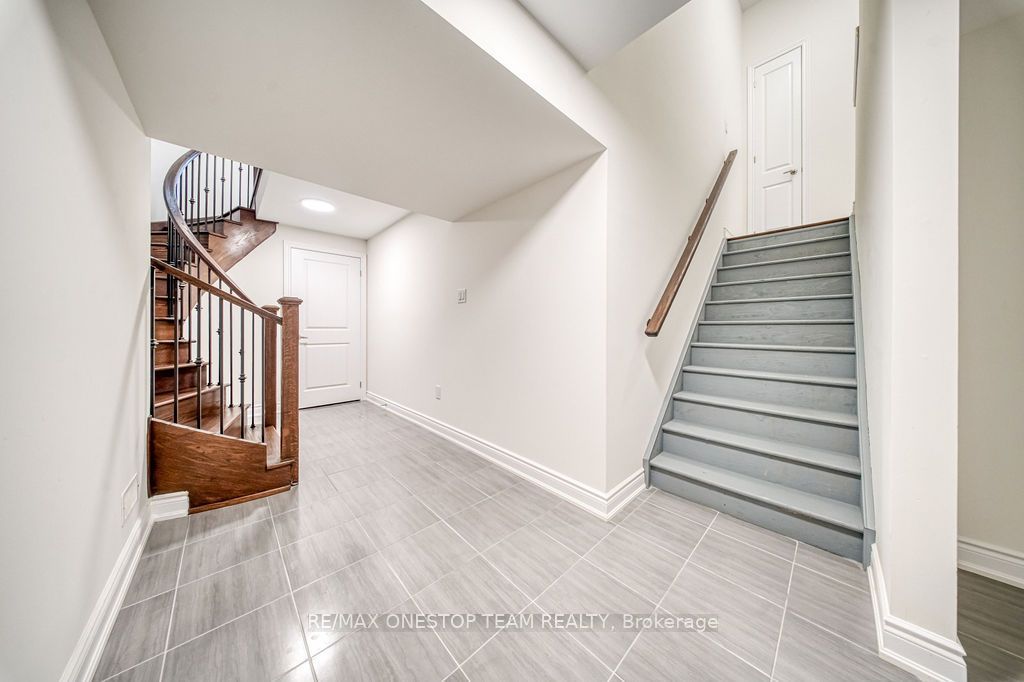 70 Madoc Place Property Photo 41