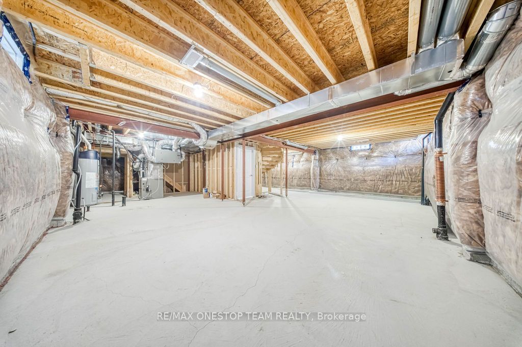 70 Madoc Place Property Photo 42