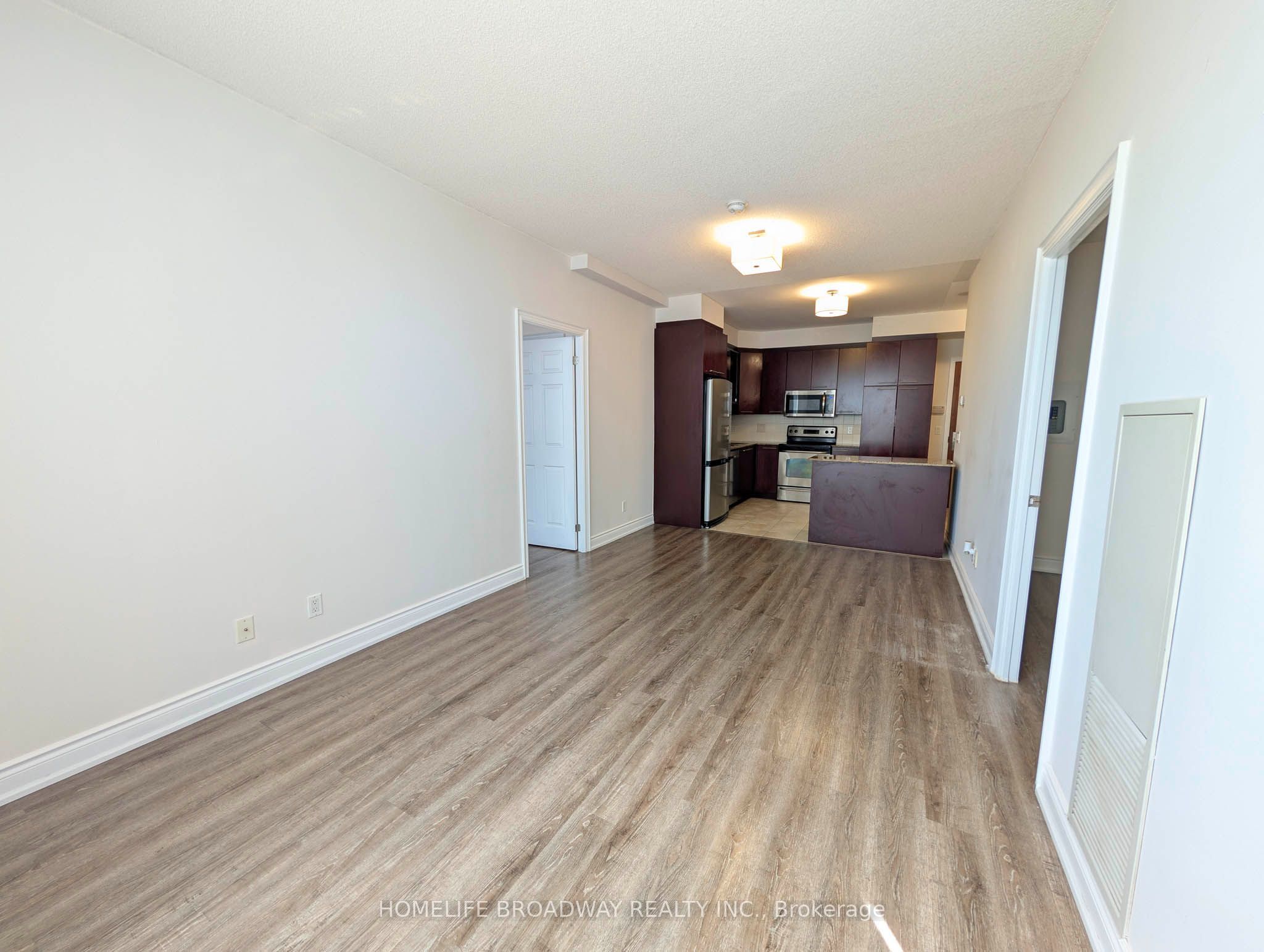 37 Galleria Parkway 110 Property Photo 7