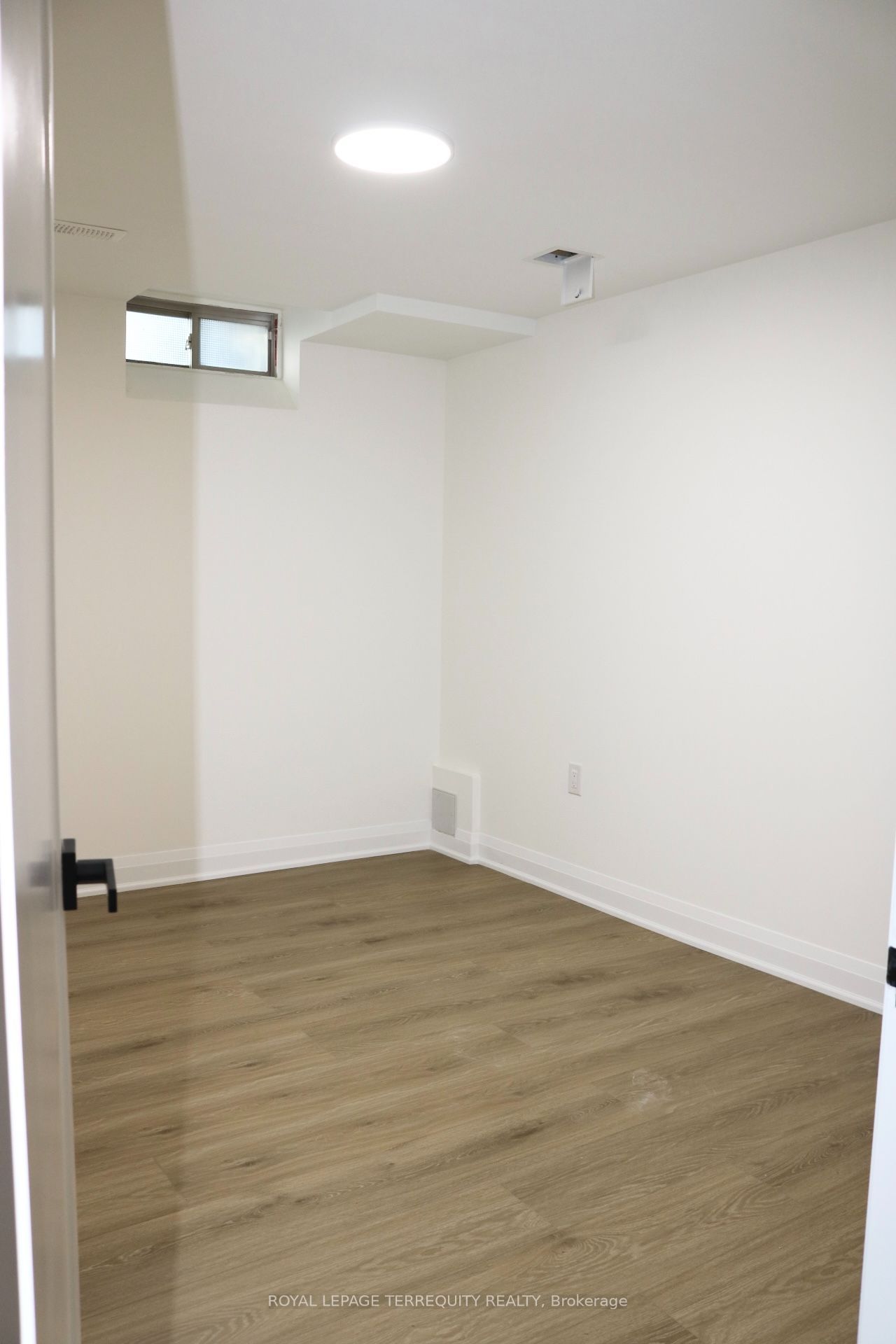 131 Trammel Drive Basement Property Photo 16