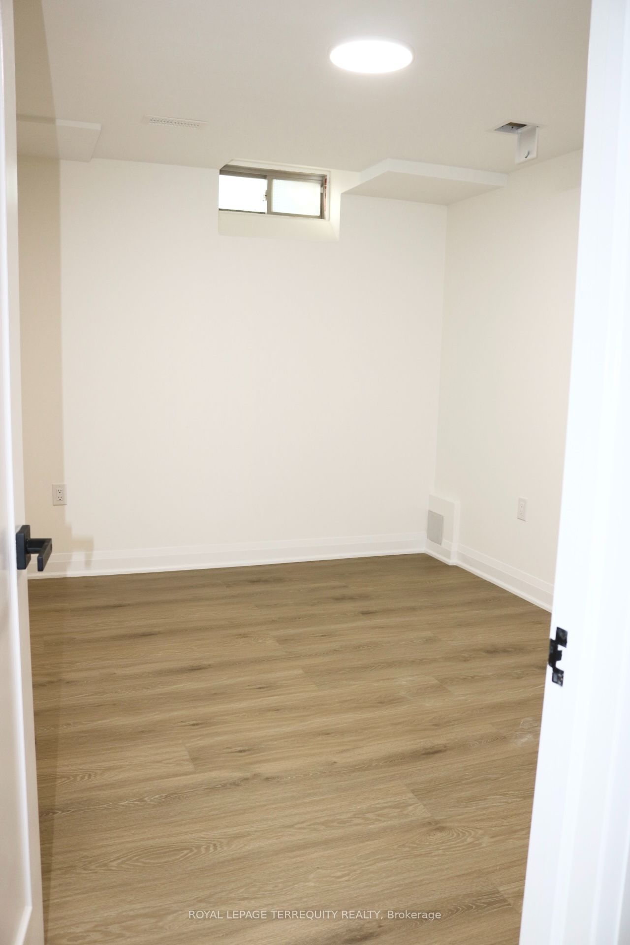 131 Trammel Drive Basement Property Photo 19