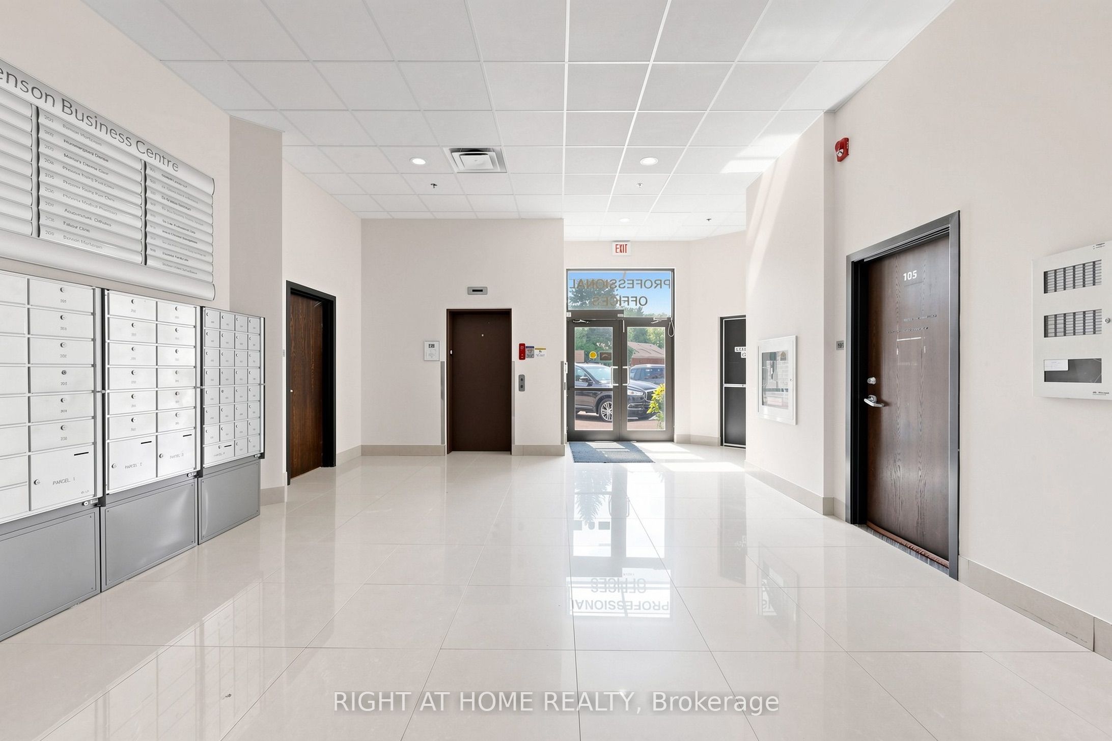 10376 Yonge Street N 306 Property Photo 2