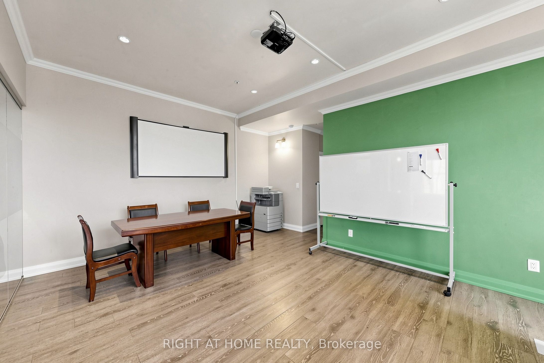 10376 Yonge Street N 306 Property Photo 22
