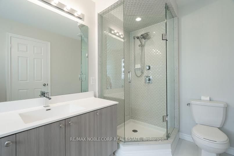 124 Allegranza Avenue Property Photo 34