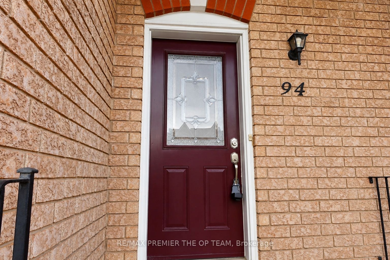 94 Kelso Crescent Property Photo 2