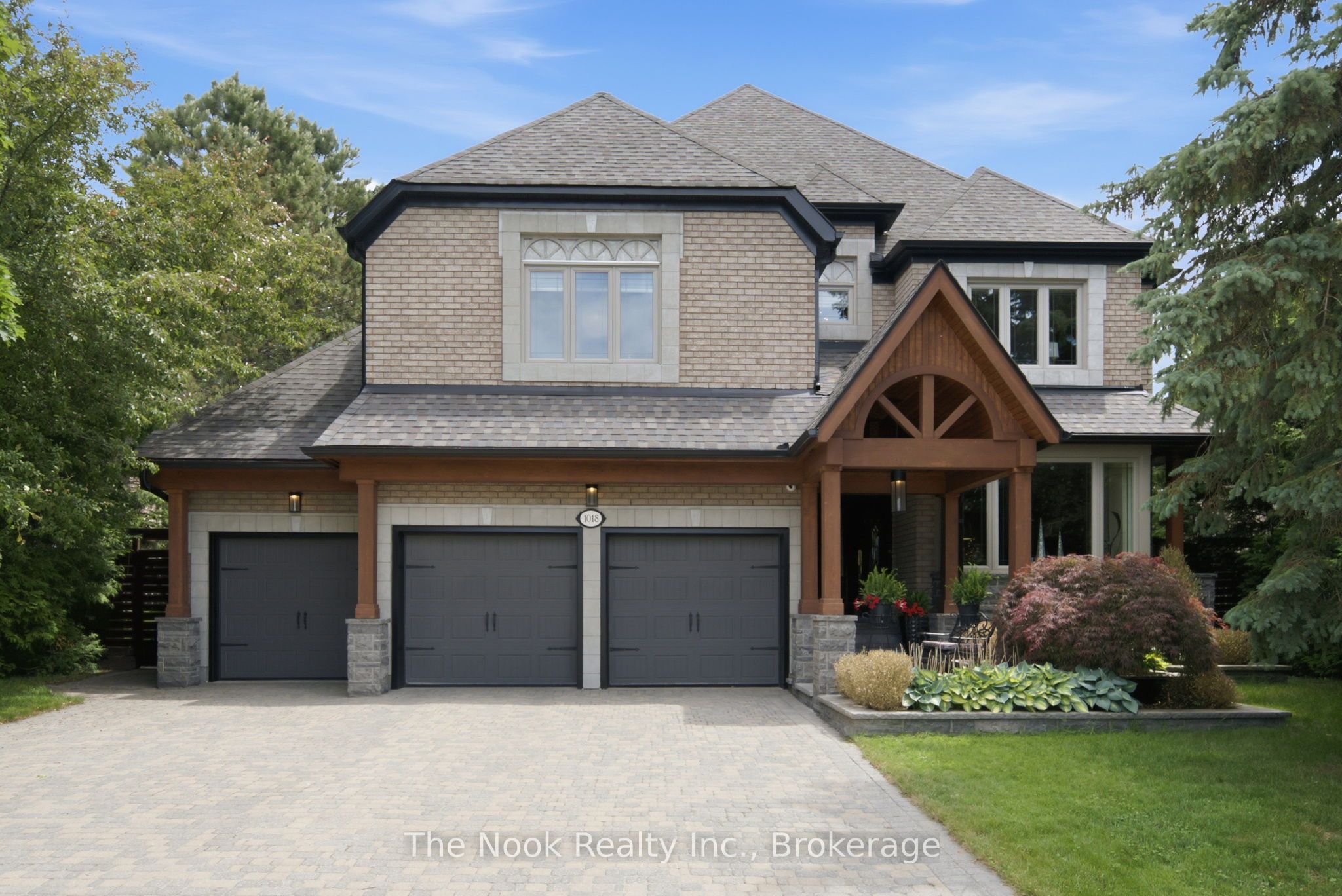 1018 Lockwood Circle