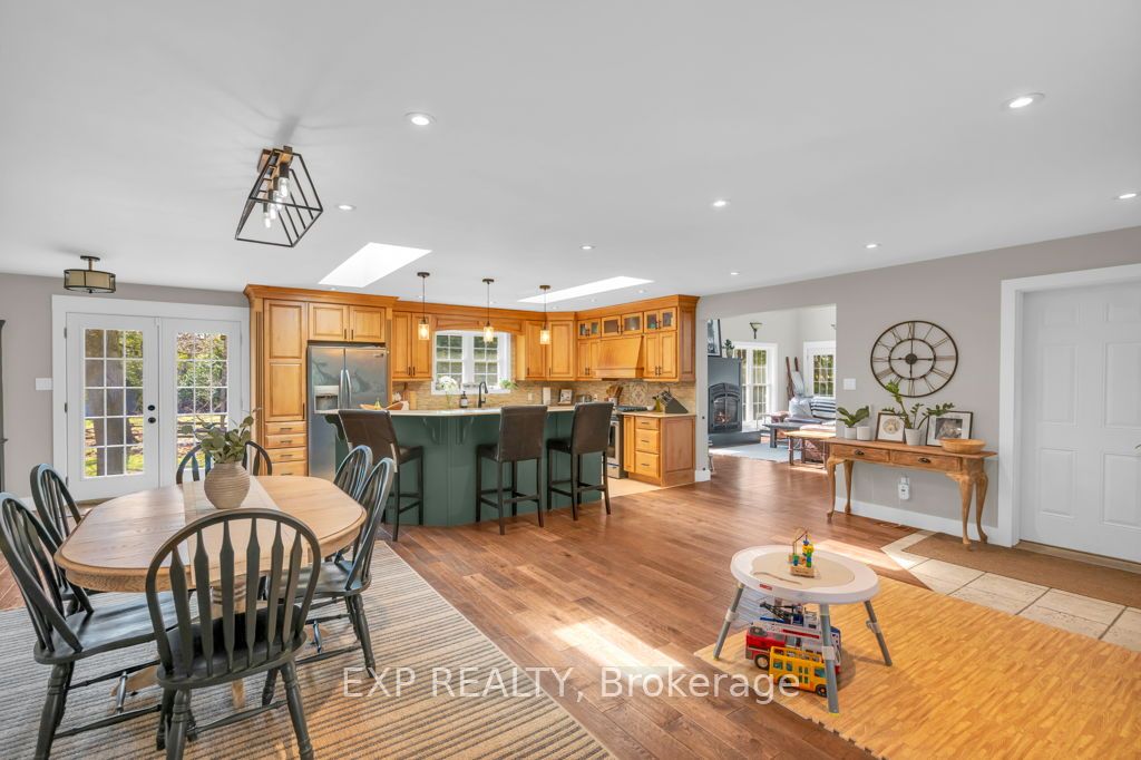 89 River Street Property Photo 7