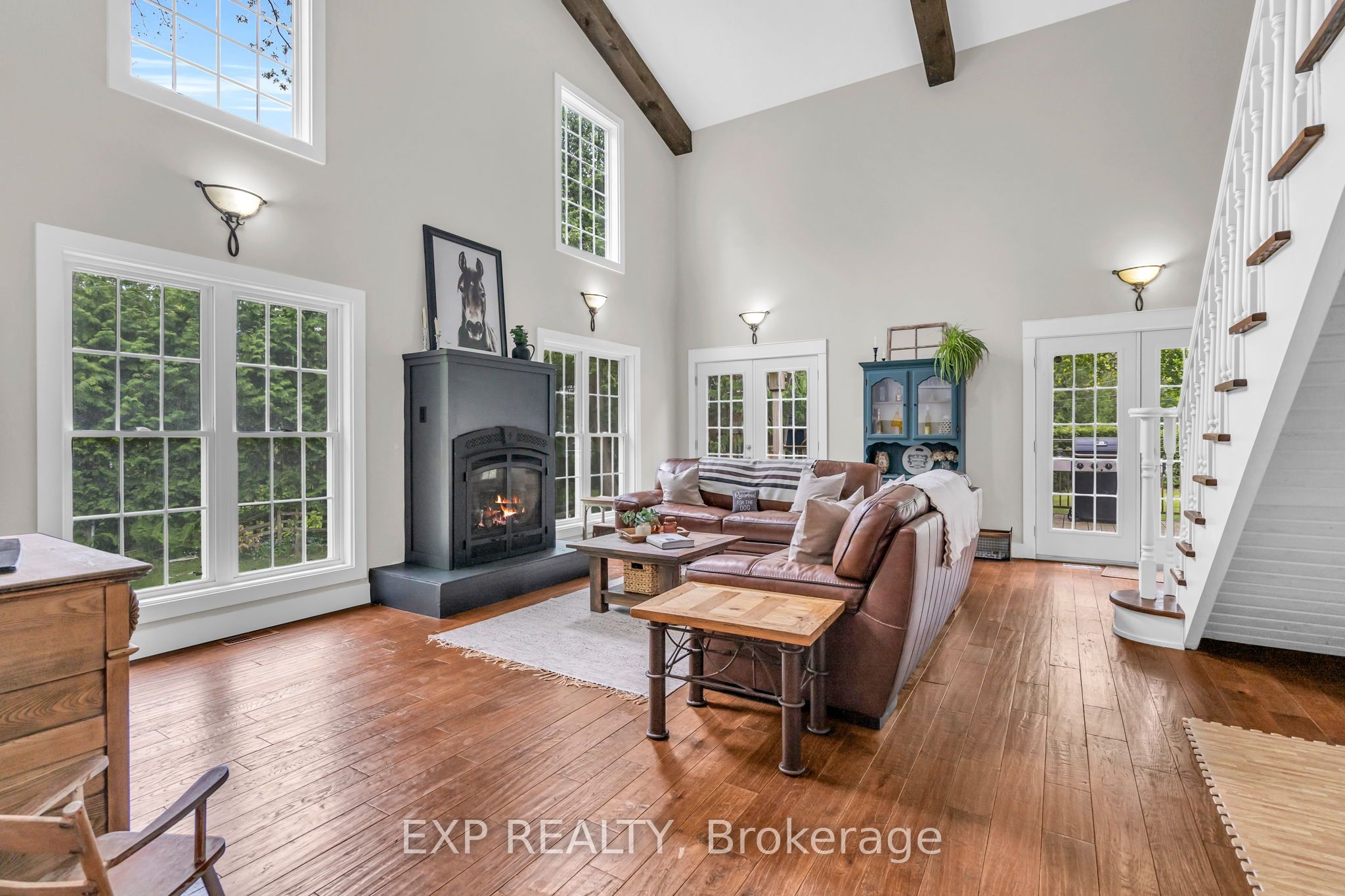 89 River Street Property Photo 11