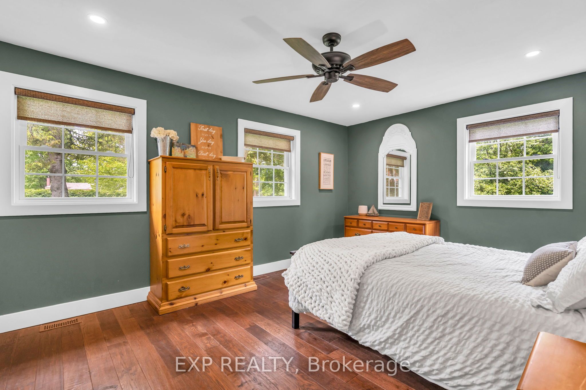 89 River Street Property Photo 16