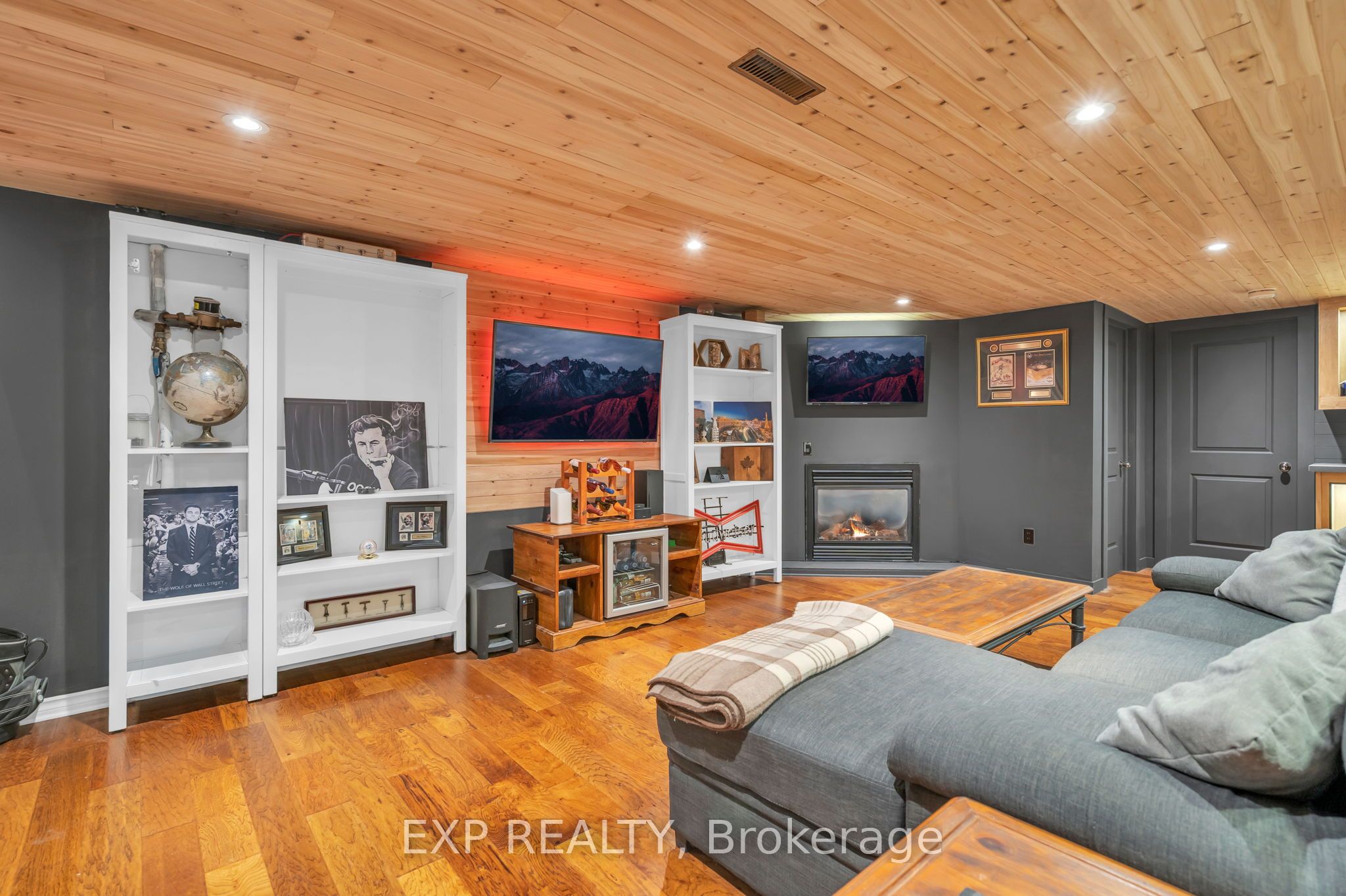 89 River Street Property Photo 26