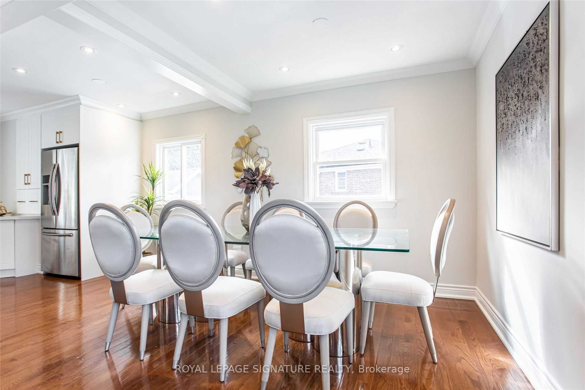 50 Cartier Crescent Main Property Photo 5