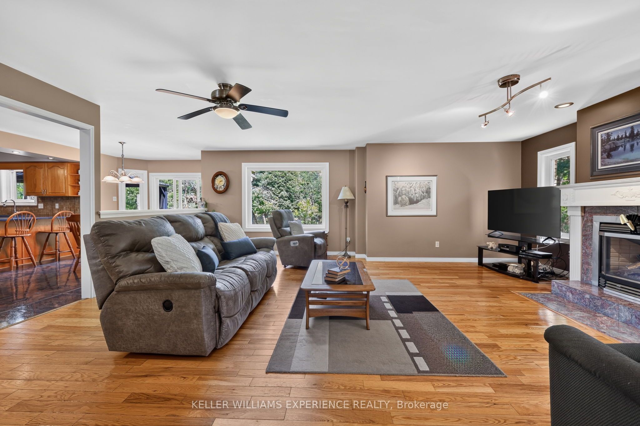 7831 5th Line Property Photo 13