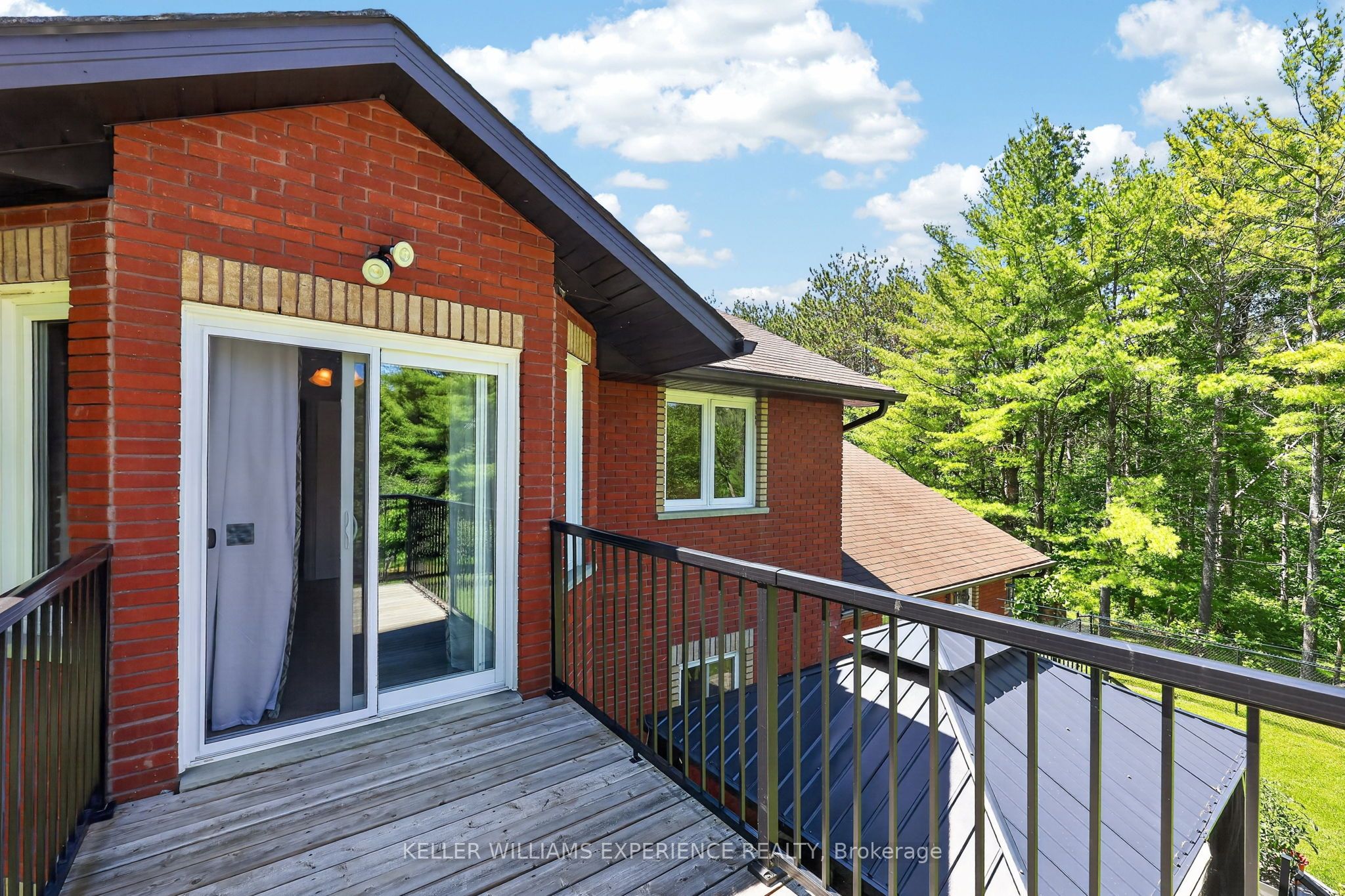 7831 5th Line Property Photo 32