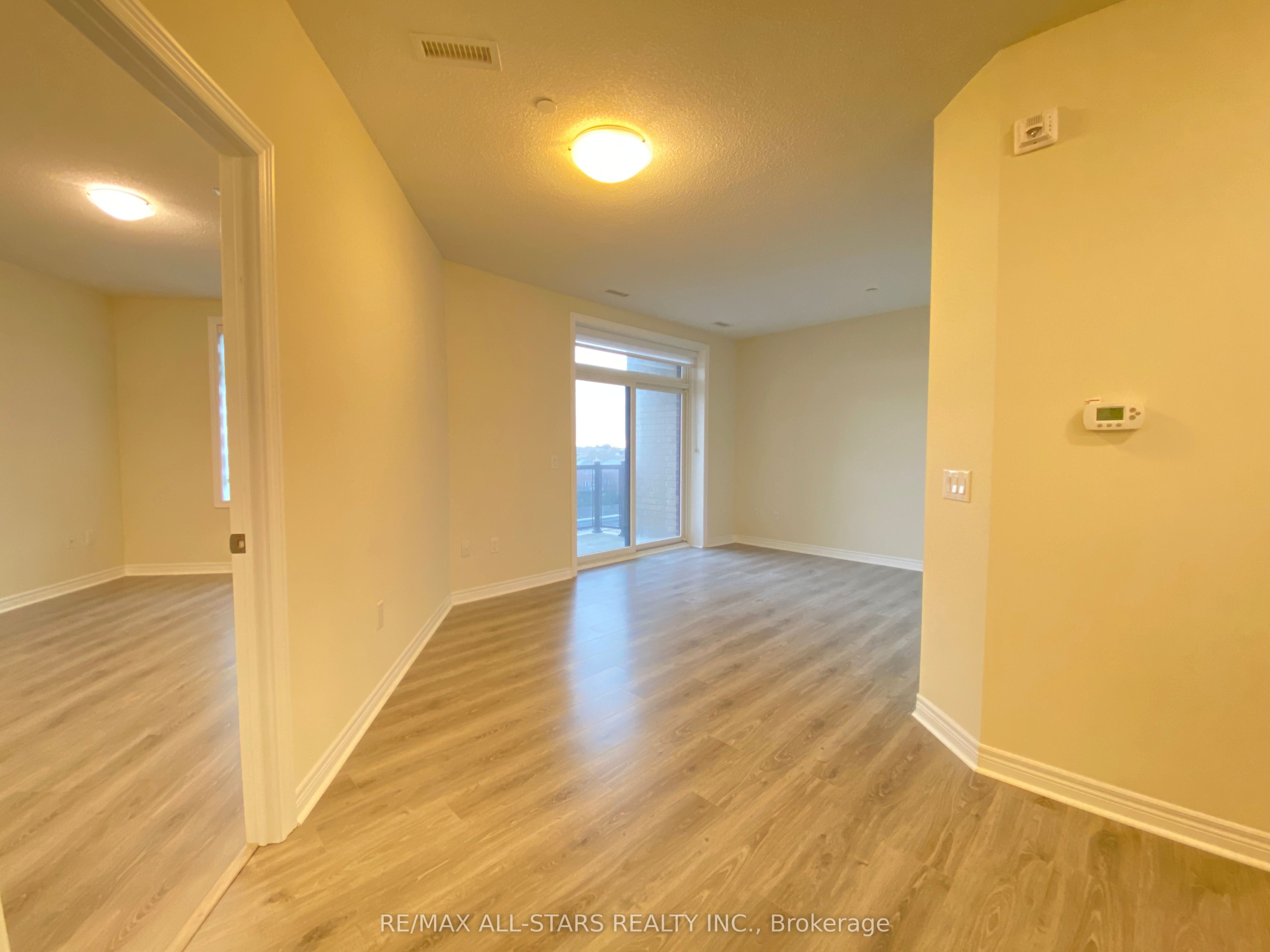39 New Delhi Drive 410 Property Photo 6