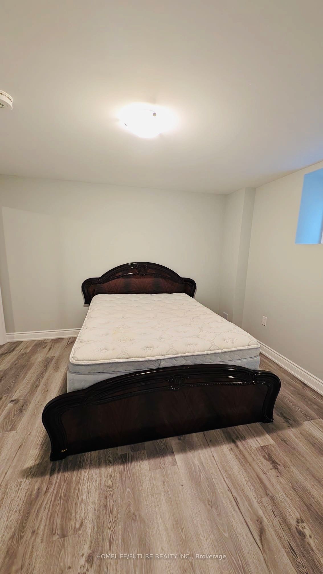 271 East's Corners Boulevard Bsmt Property Photo 9