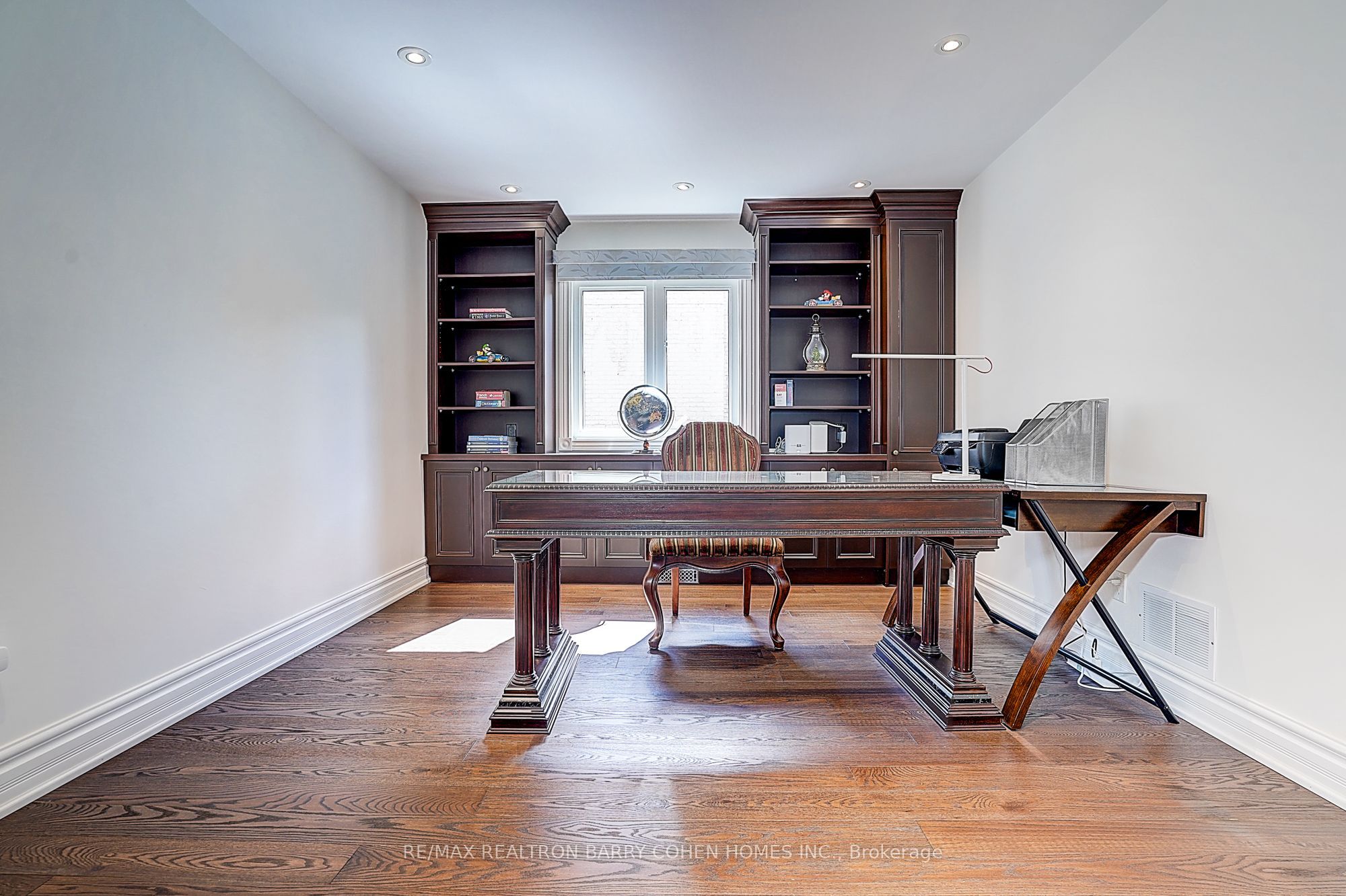 44 Prince Edward Boulevard Property Photo 11