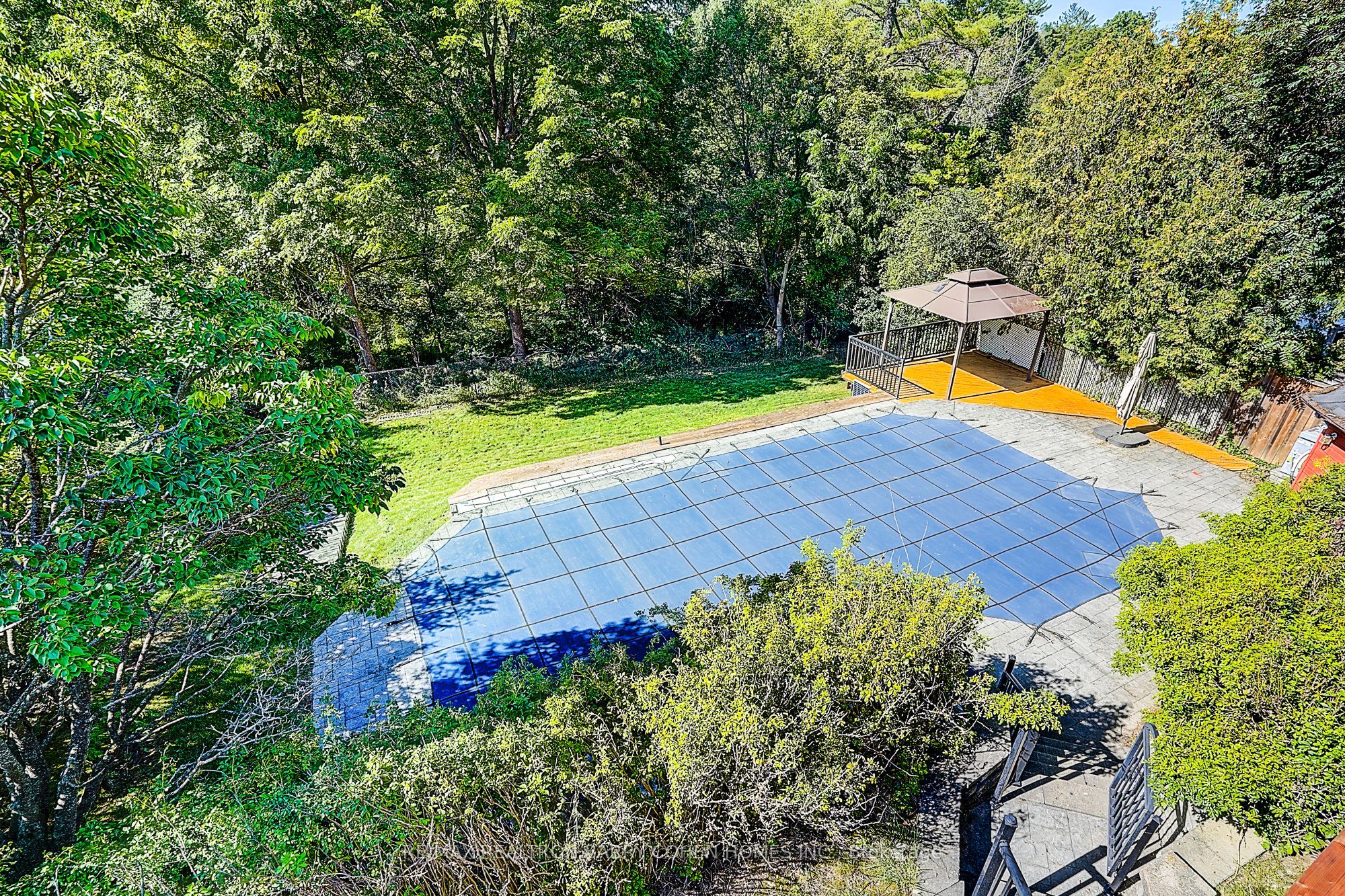 44 Prince Edward Boulevard Property Photo 42