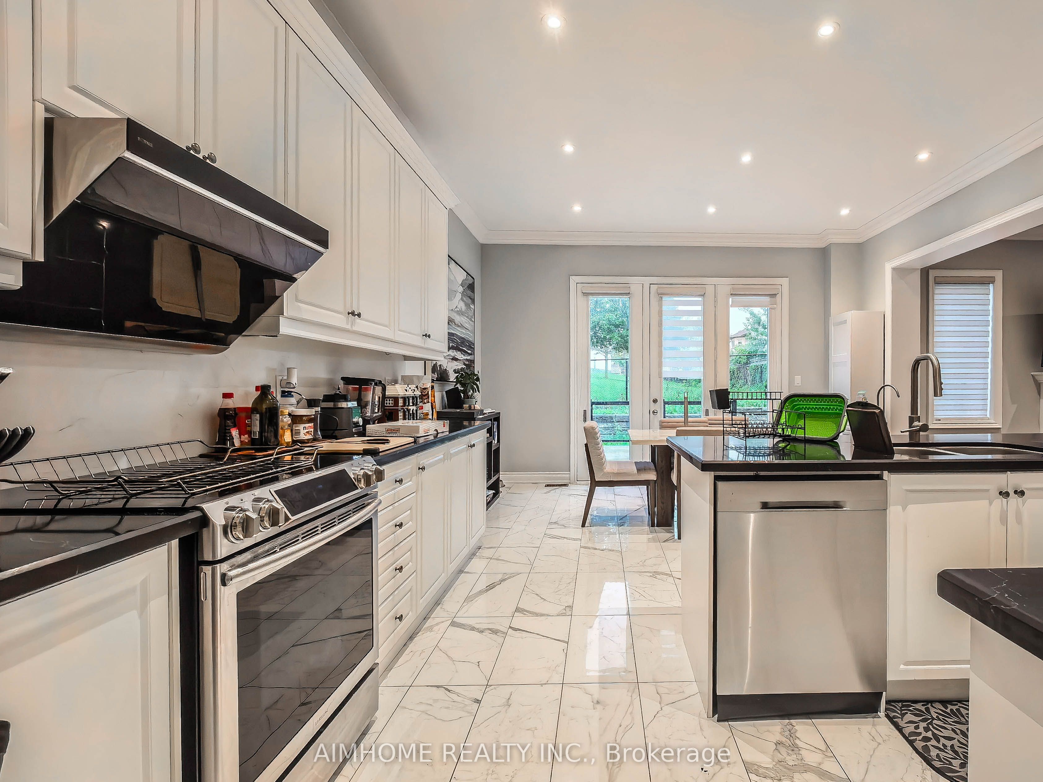 706 Harry Douglas Street Property Photo 11