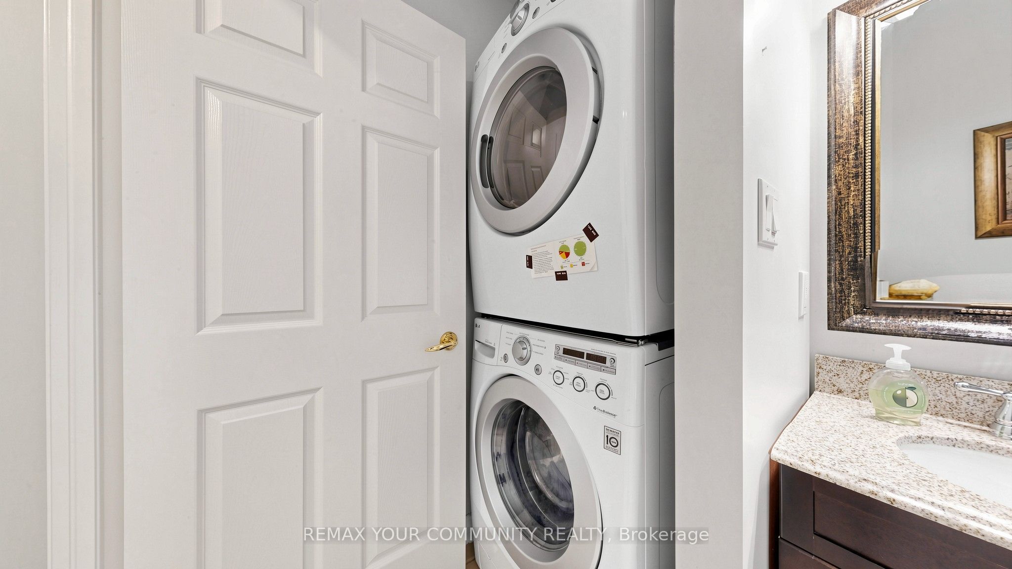 33 Wallace Street 214 Property Photo 21
