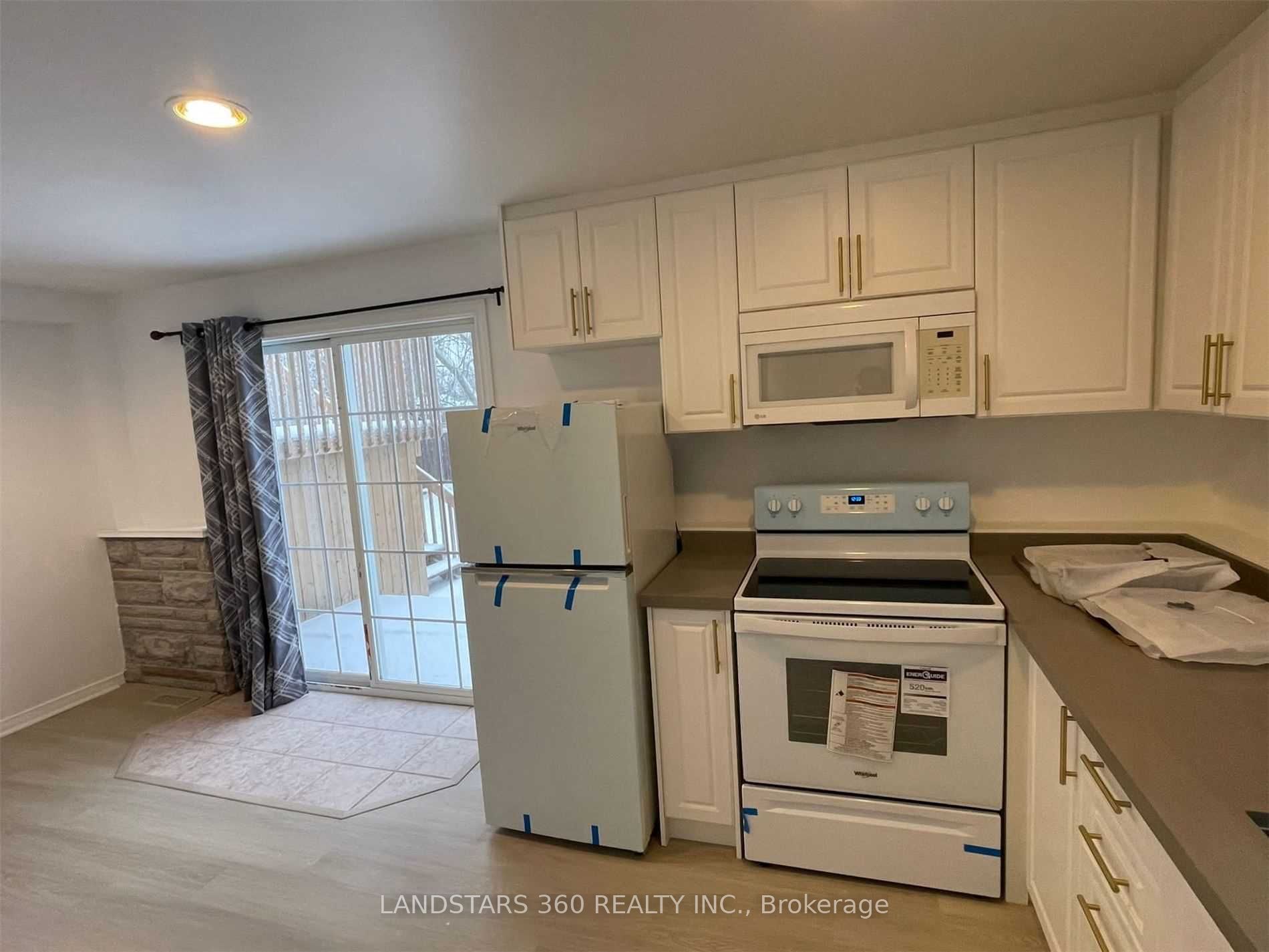 204 Bayview Avenue Lower Property Photo 2