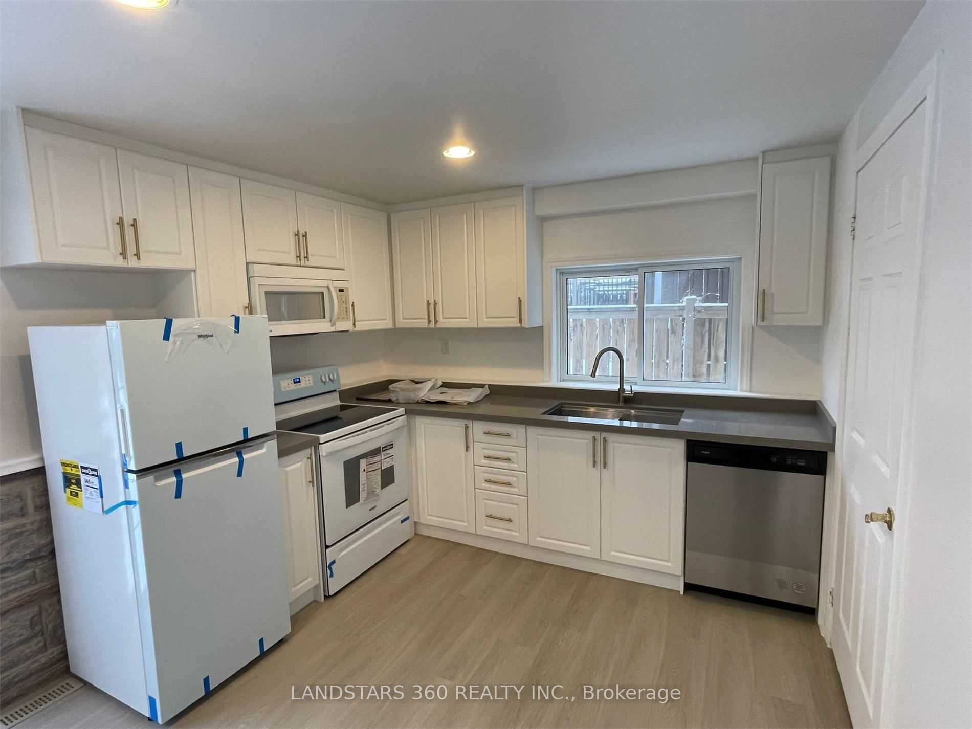 204 Bayview Avenue Lower Property Photo 3