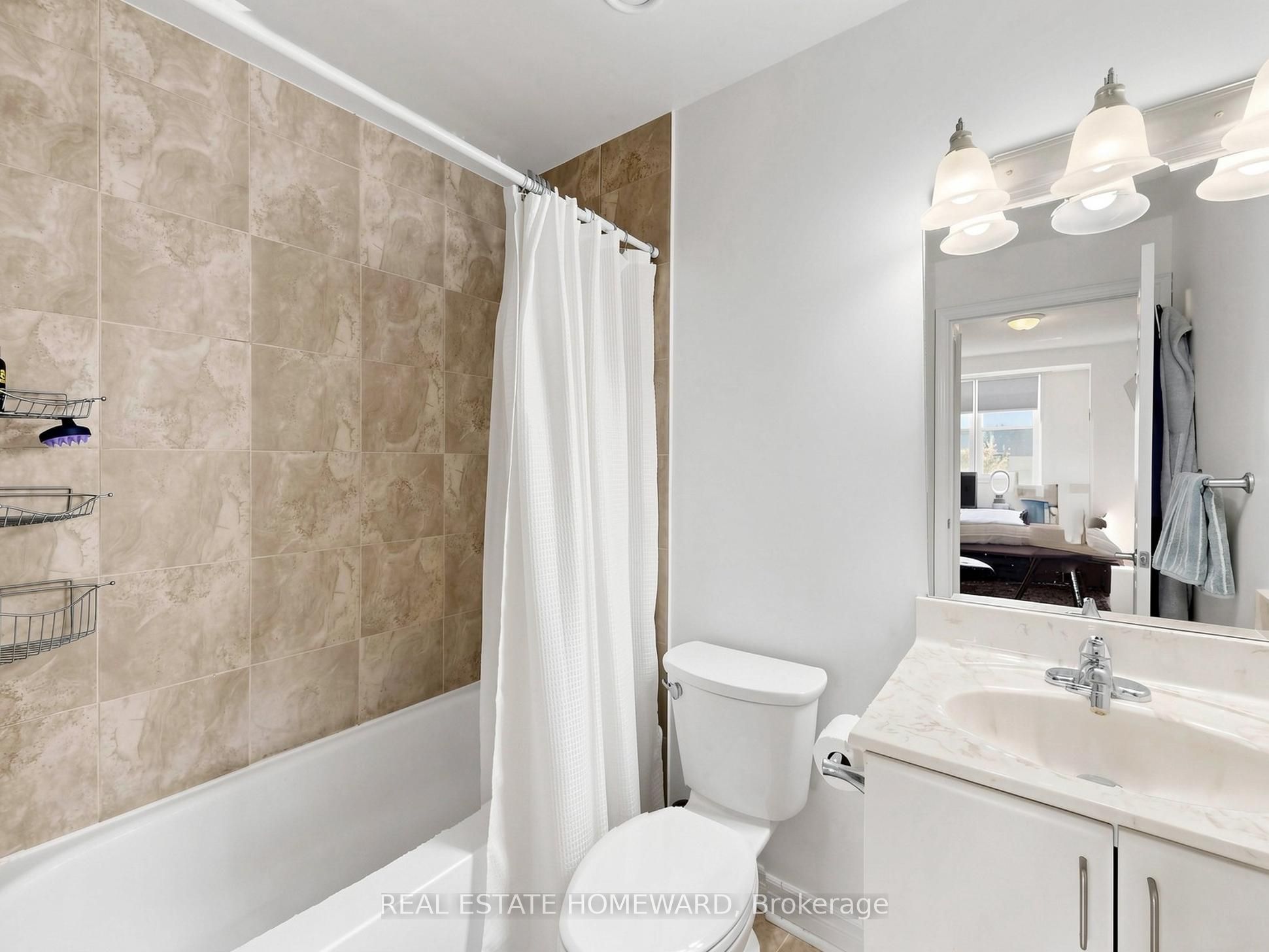 15450 Yonge Street 309 Property Photo 14