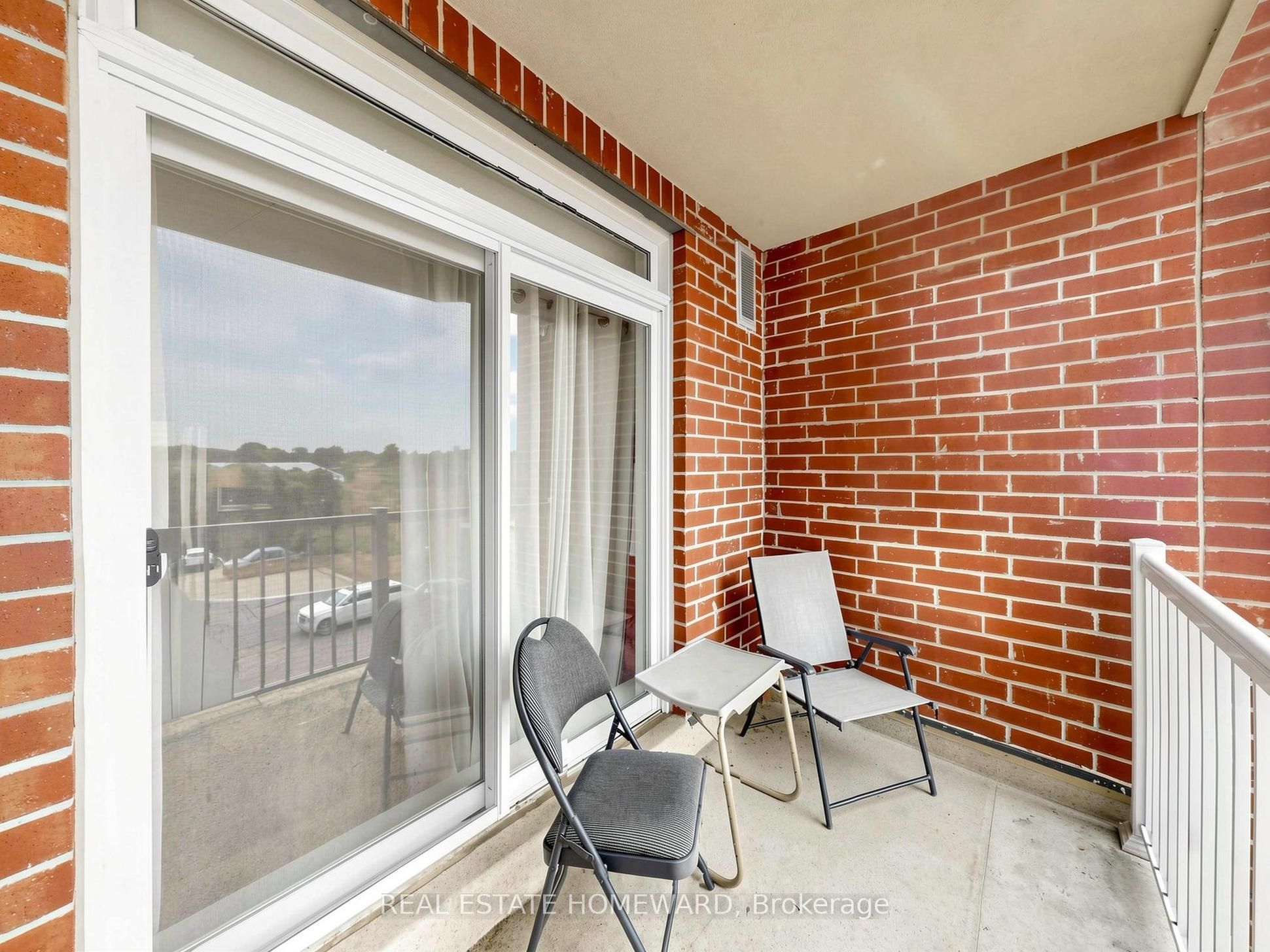 15450 Yonge Street 309 Property Photo 18