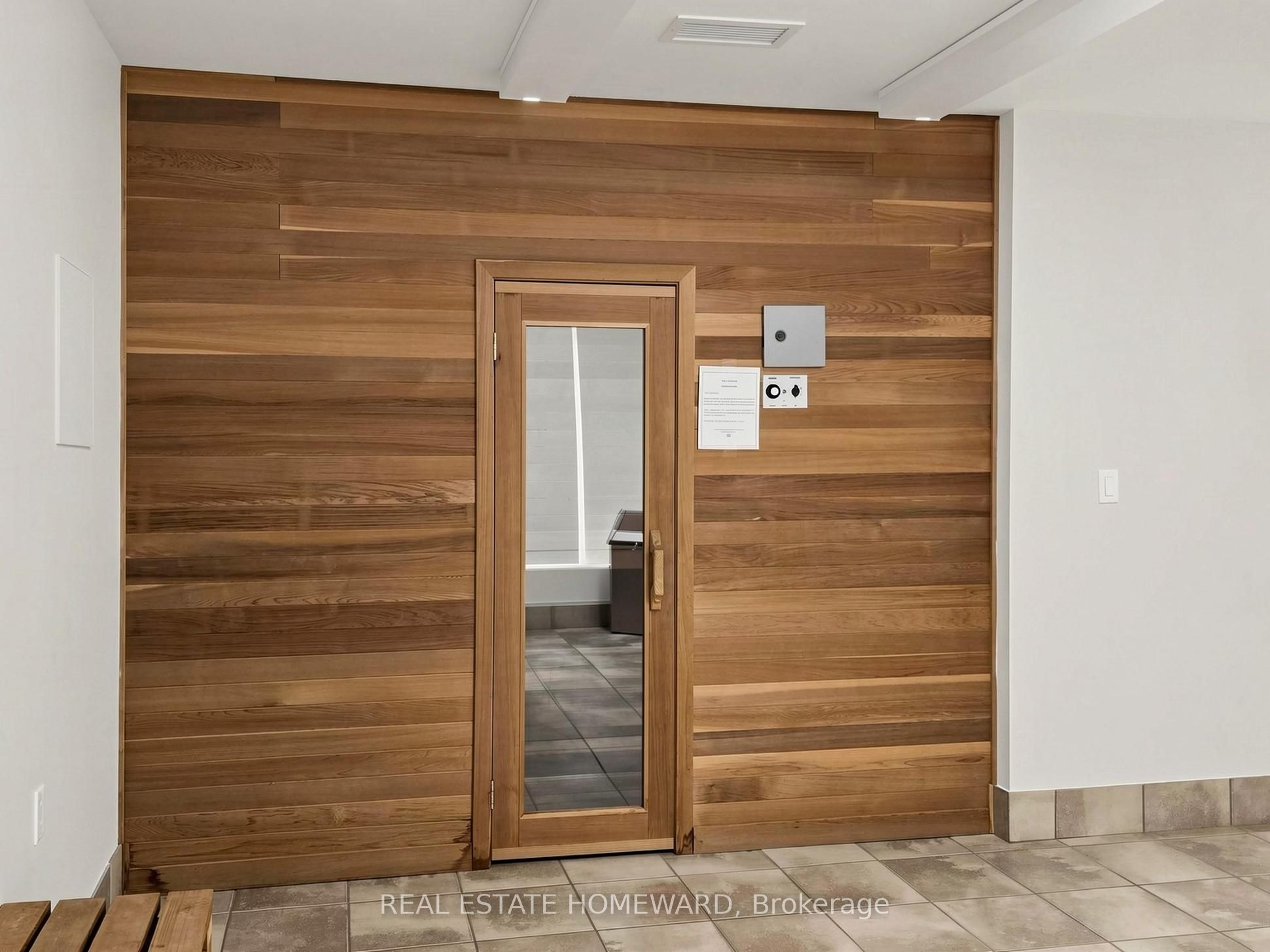 15450 Yonge Street 309 Property Photo 23