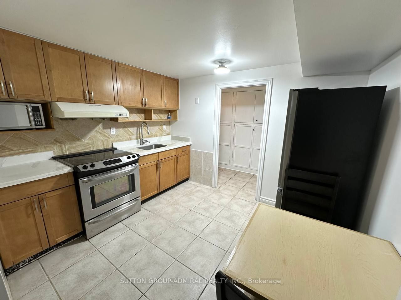16 Fairty Drive Bsmt Property Photo 1