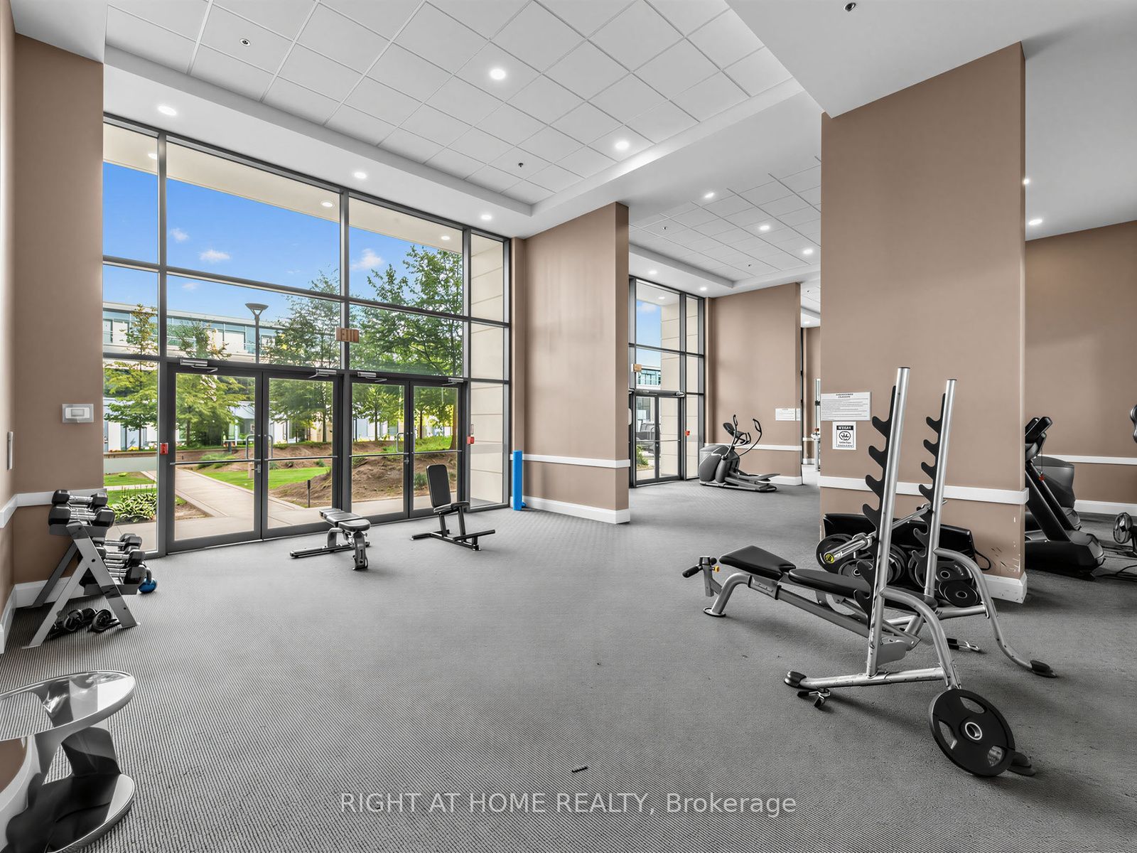24 Woodstream Boulevard 808 Property Photo 21