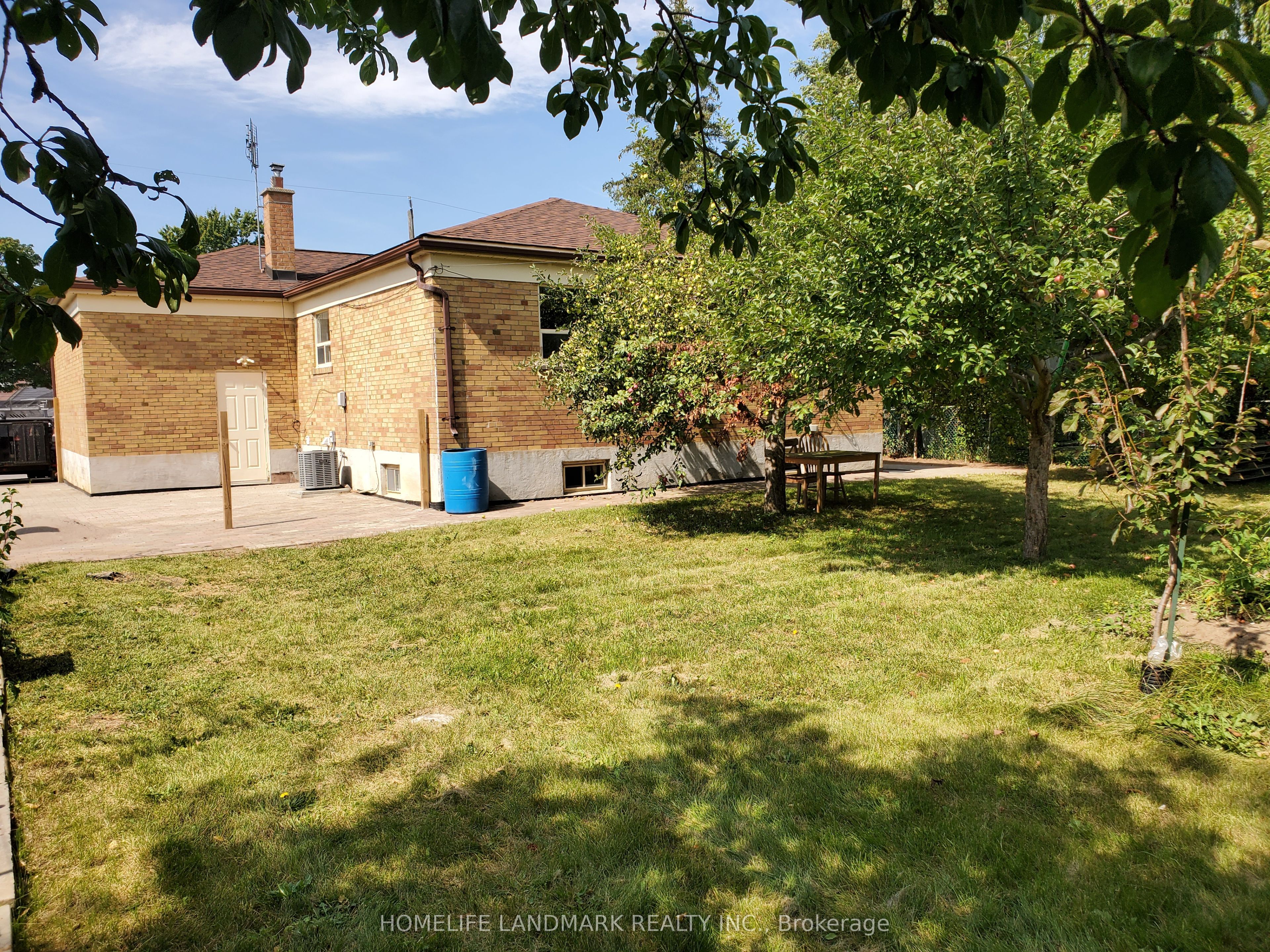 17 Maralim Road Property Photo 18