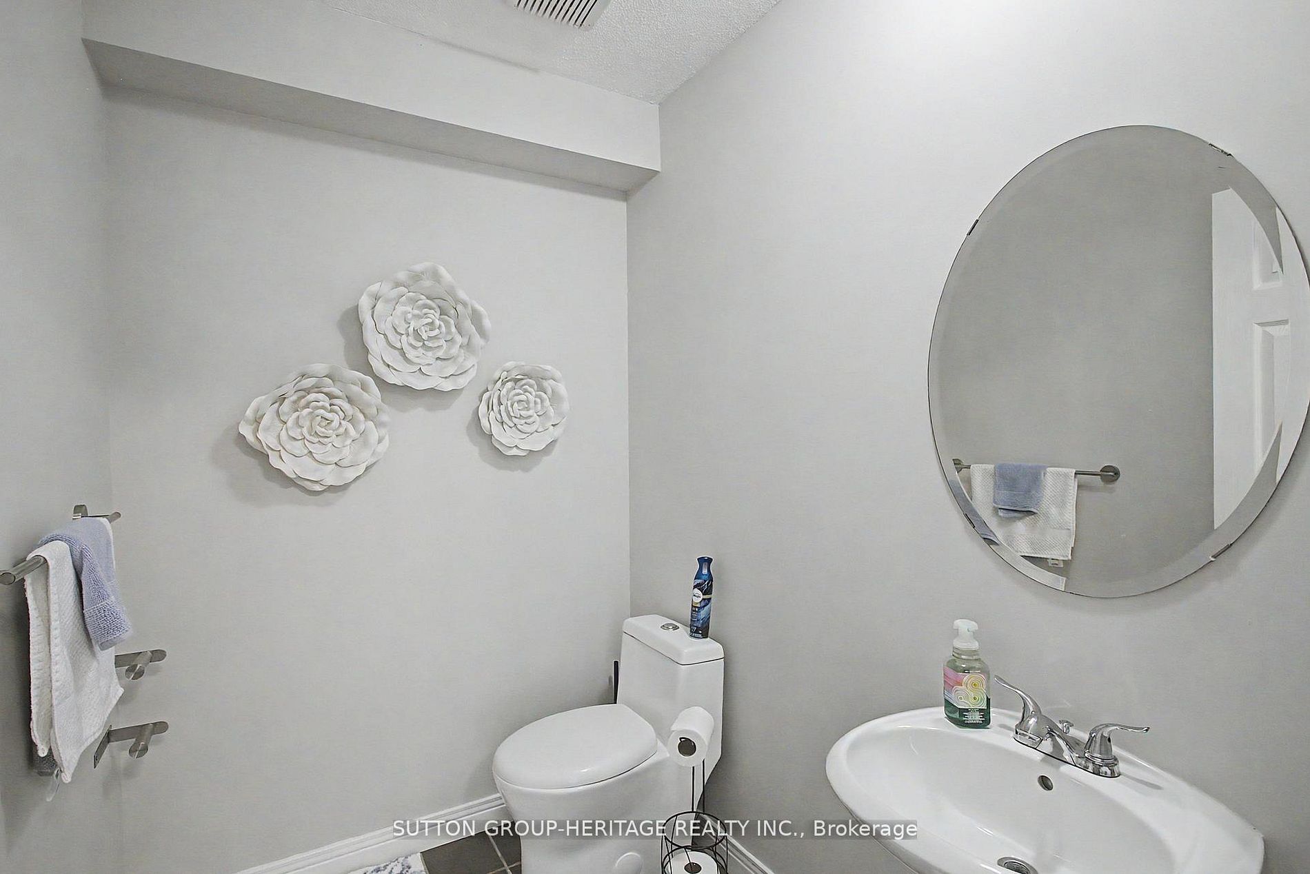 124 Wales Avenue Property Photo 15