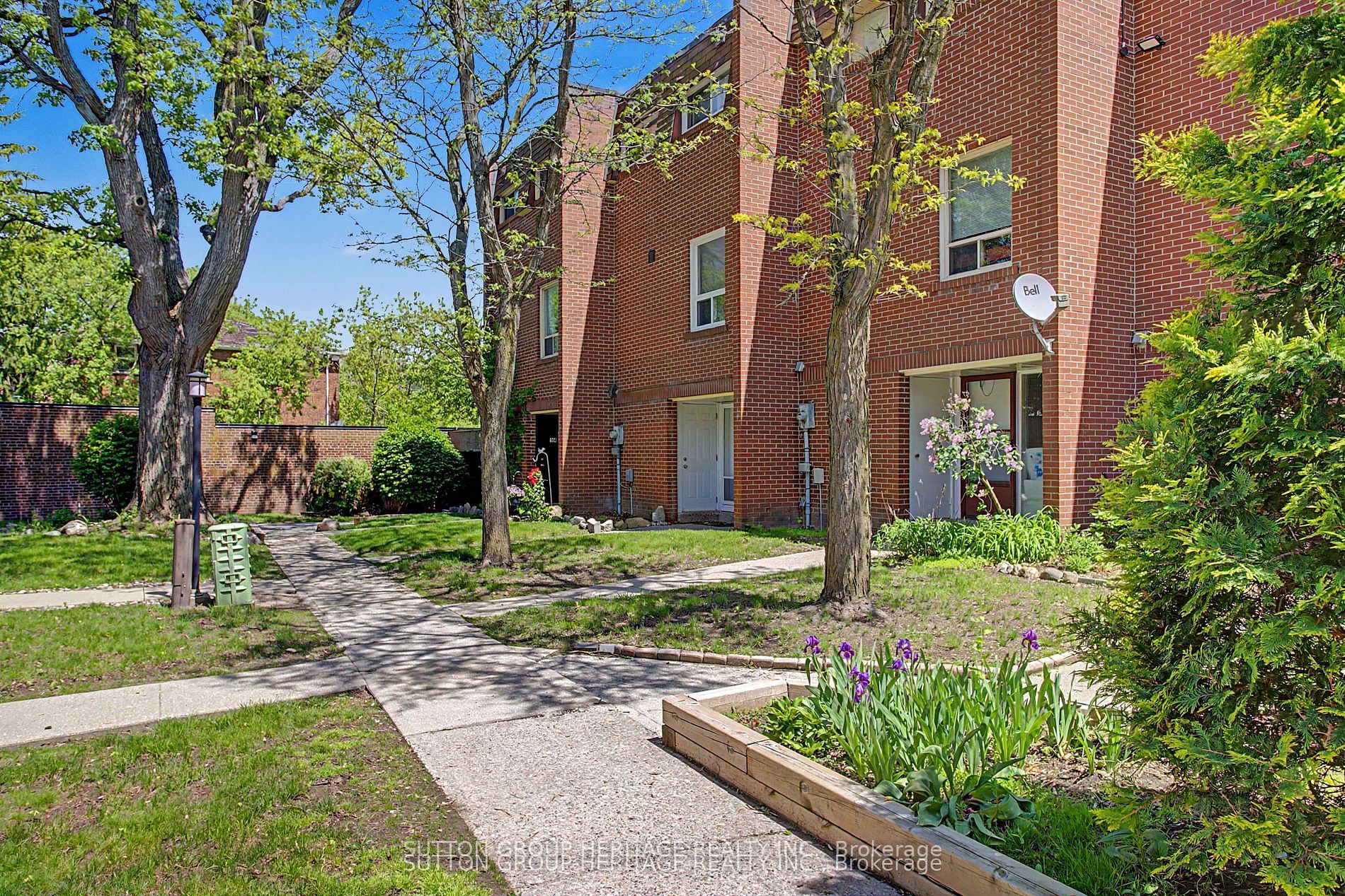 124 Wales Avenue Property Photo 23