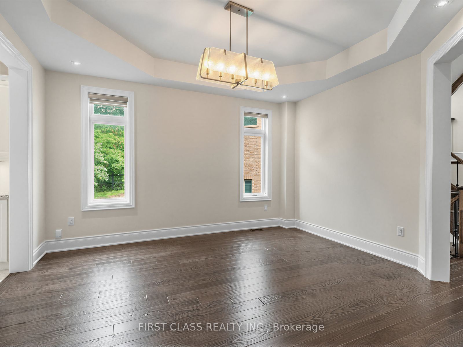 16 Macdonald Court Property Photo 10