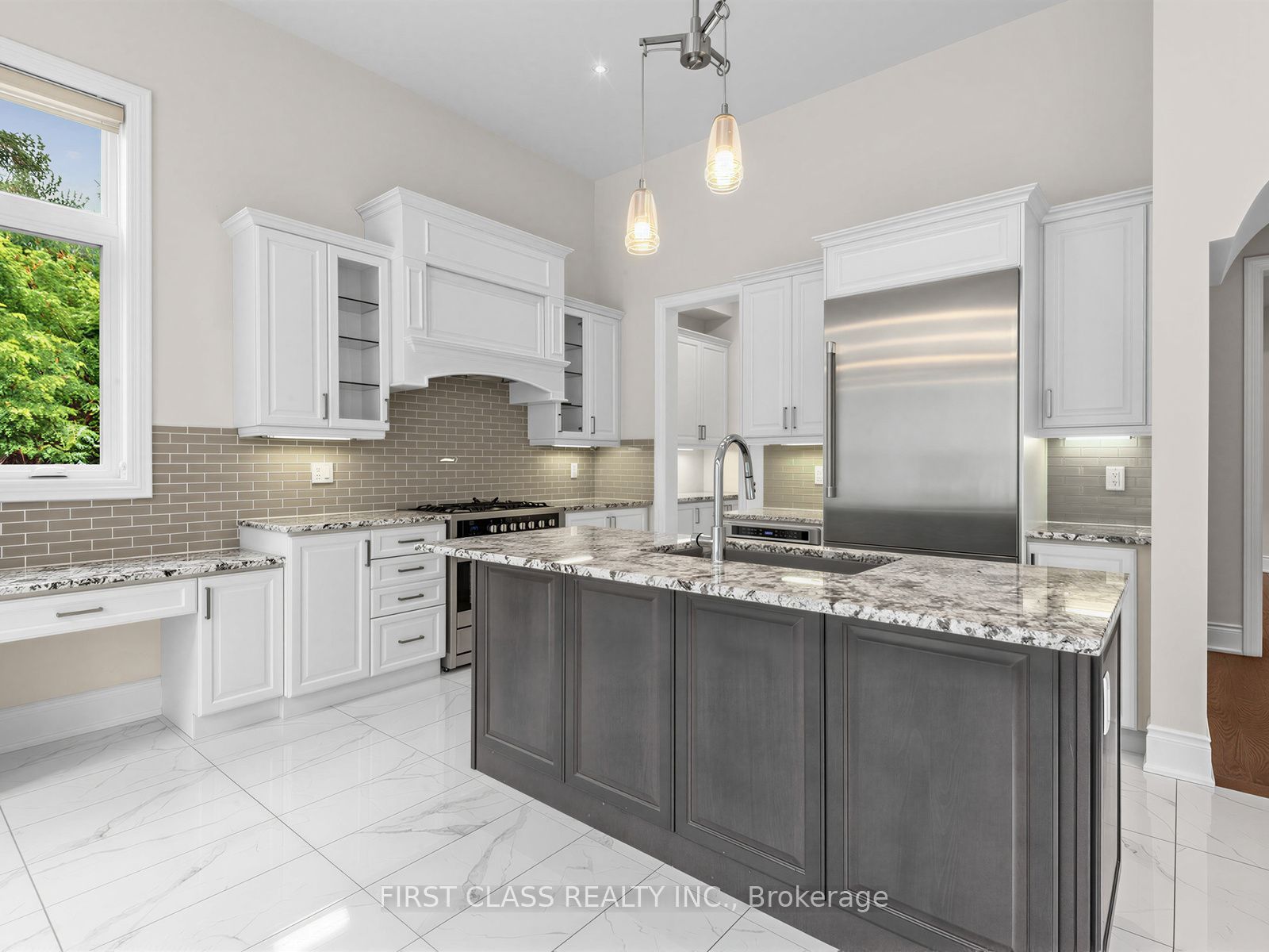16 Macdonald Court Property Photo 16