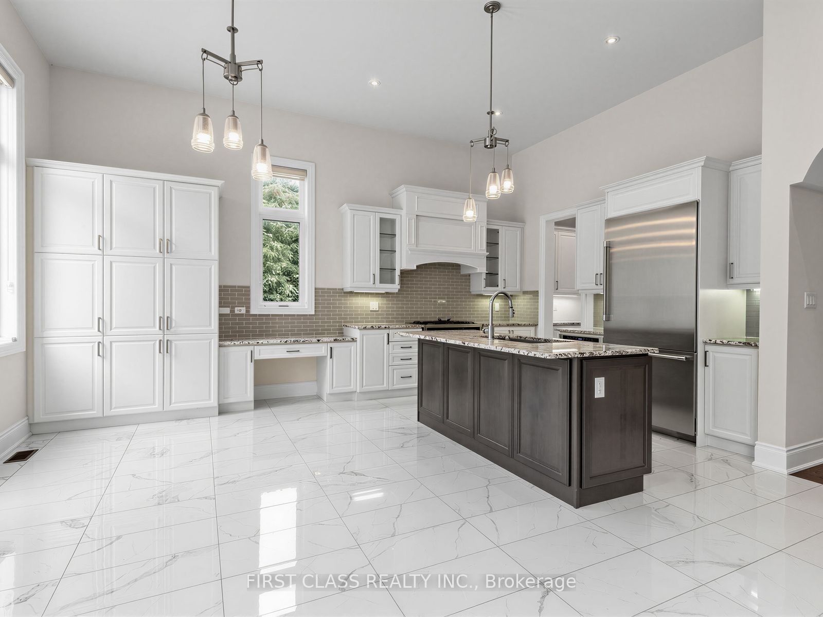 16 Macdonald Court Property Photo 19