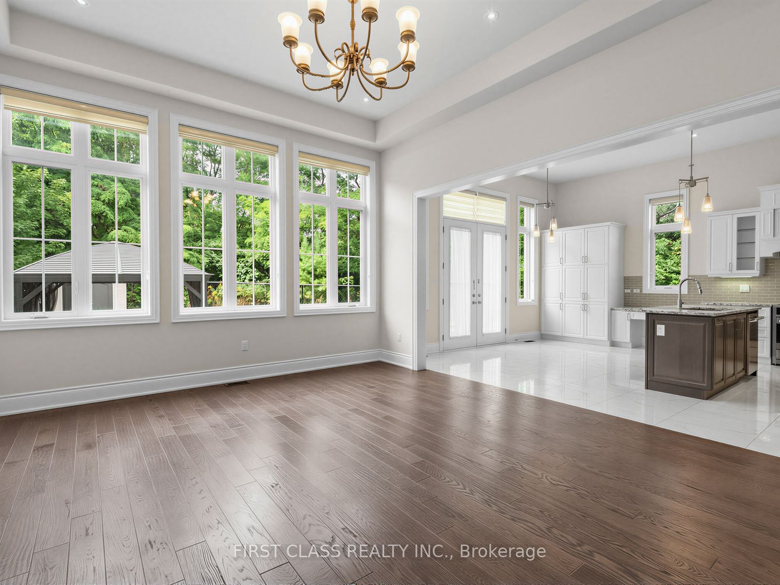 16 Macdonald Court Property Photo 21