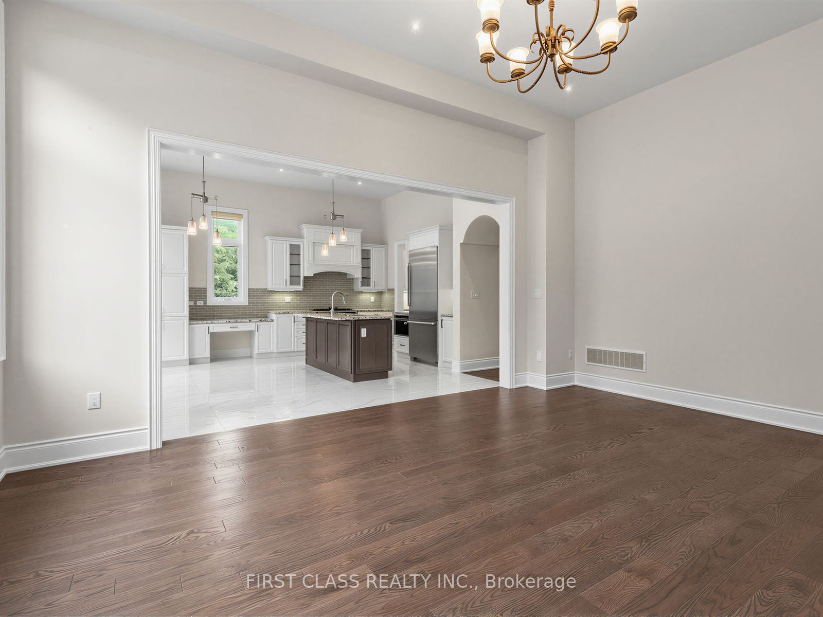 16 Macdonald Court Property Photo 22