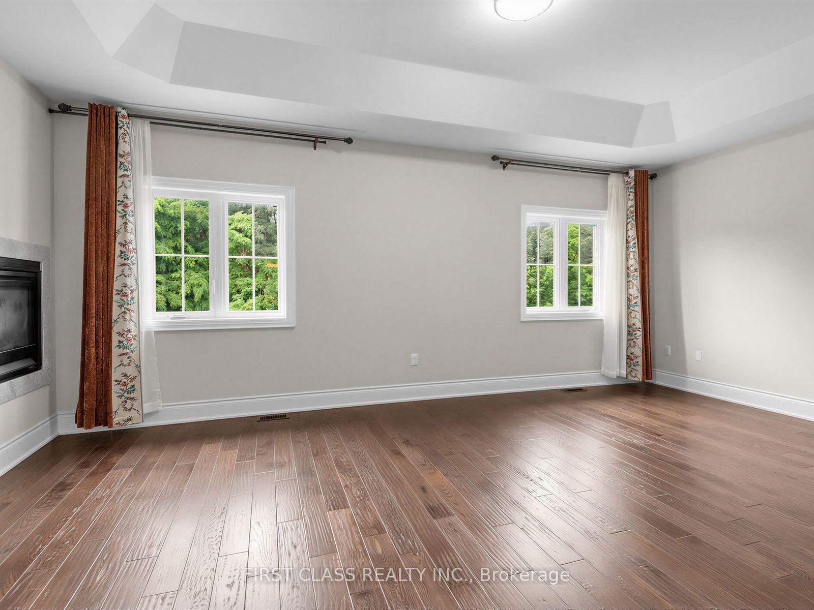 16 Macdonald Court Property Photo 28
