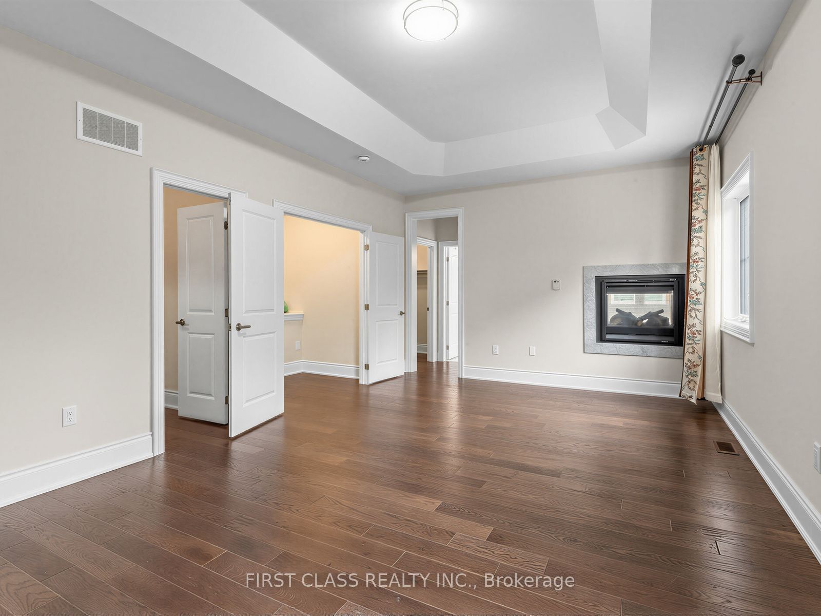 16 Macdonald Court Property Photo 29