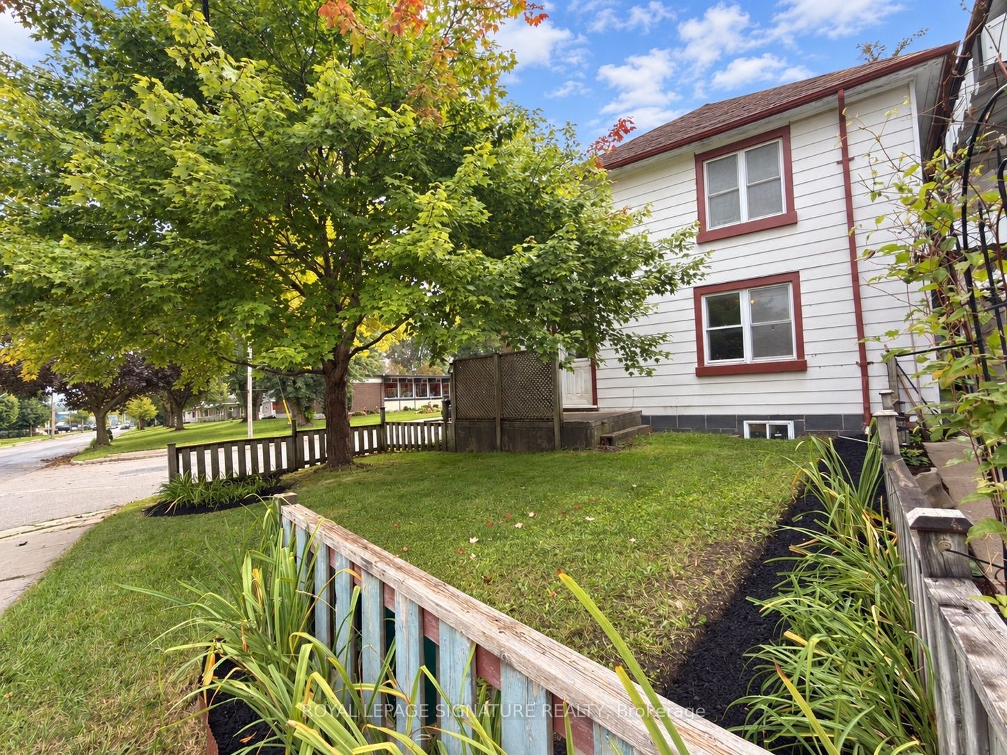 2 Jones Street Property Photo 3