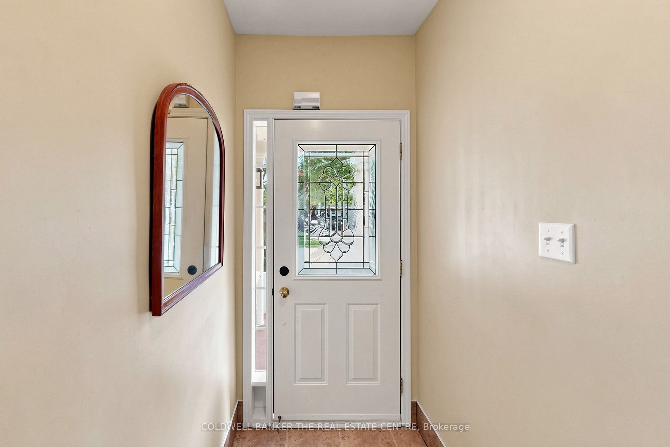 260 Flagstone Way Property Photo 2