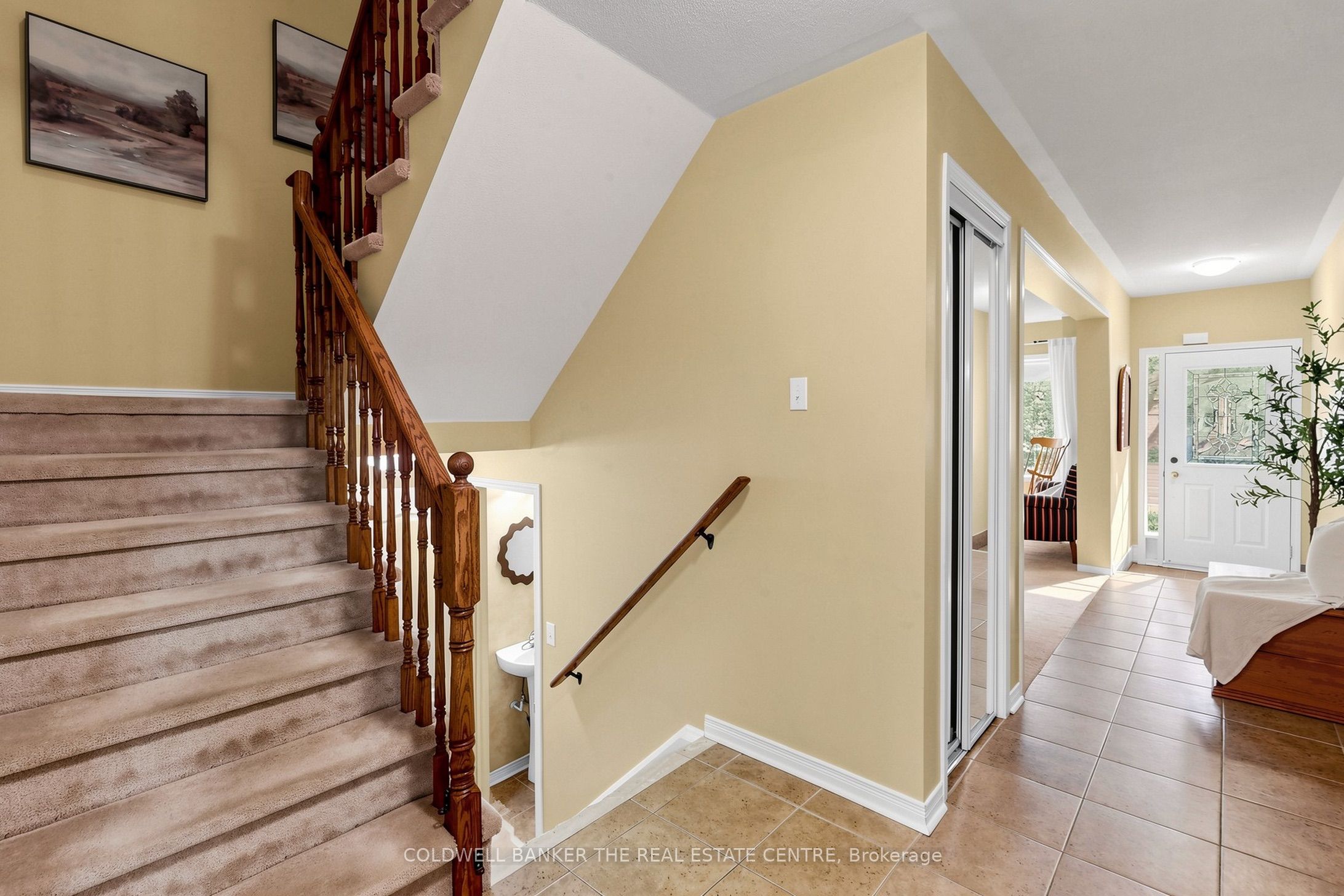 260 Flagstone Way Property Photo 3