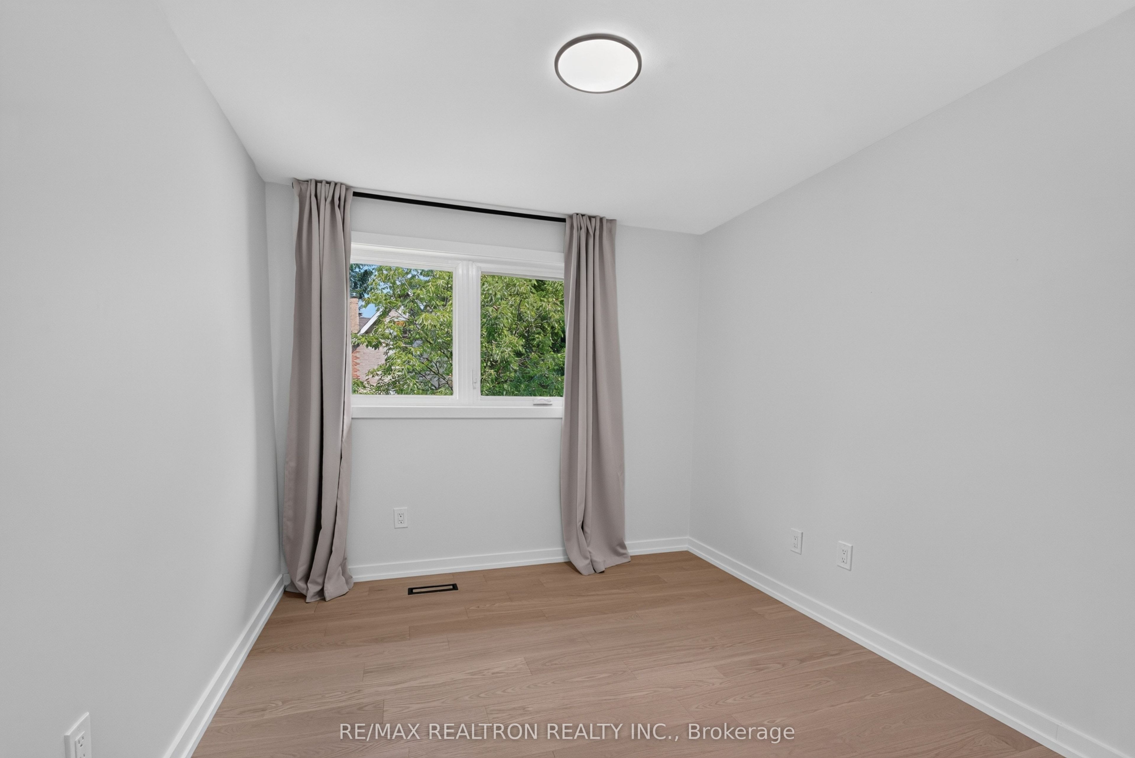 3 Reuben Street Property Photo 32