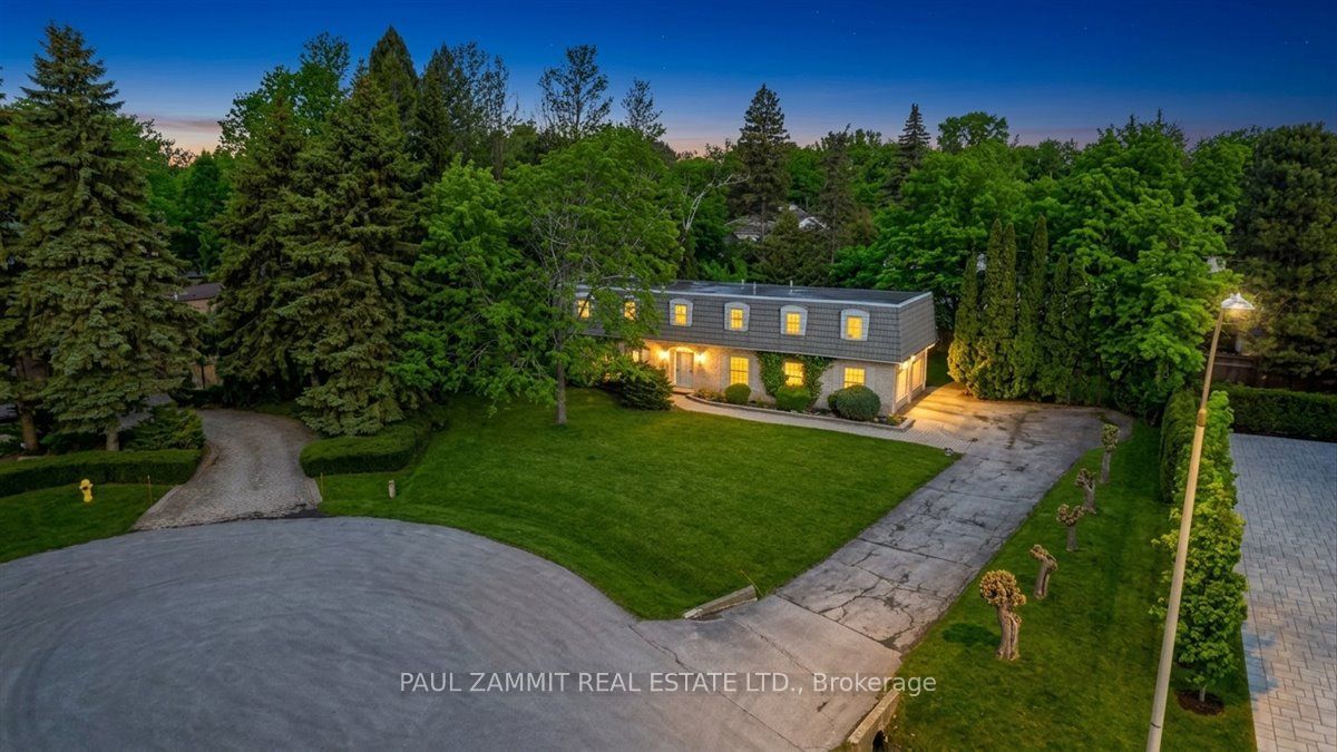 8 Lafayette Place Property Photo 1