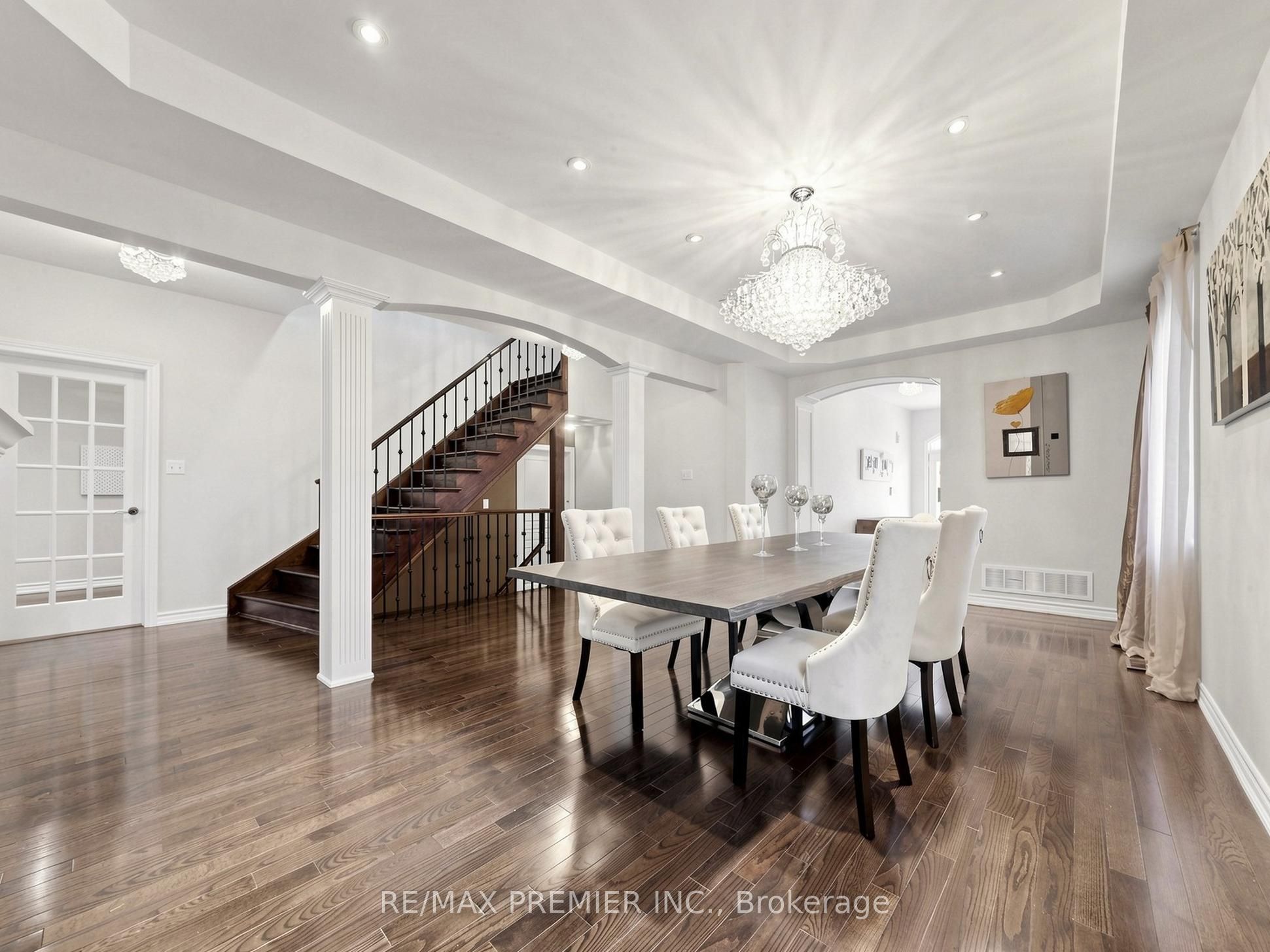 50 Ascalon Drive Property Photo 5