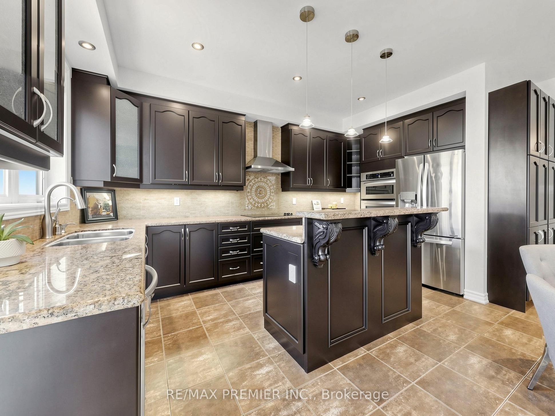 50 Ascalon Drive Property Photo 12