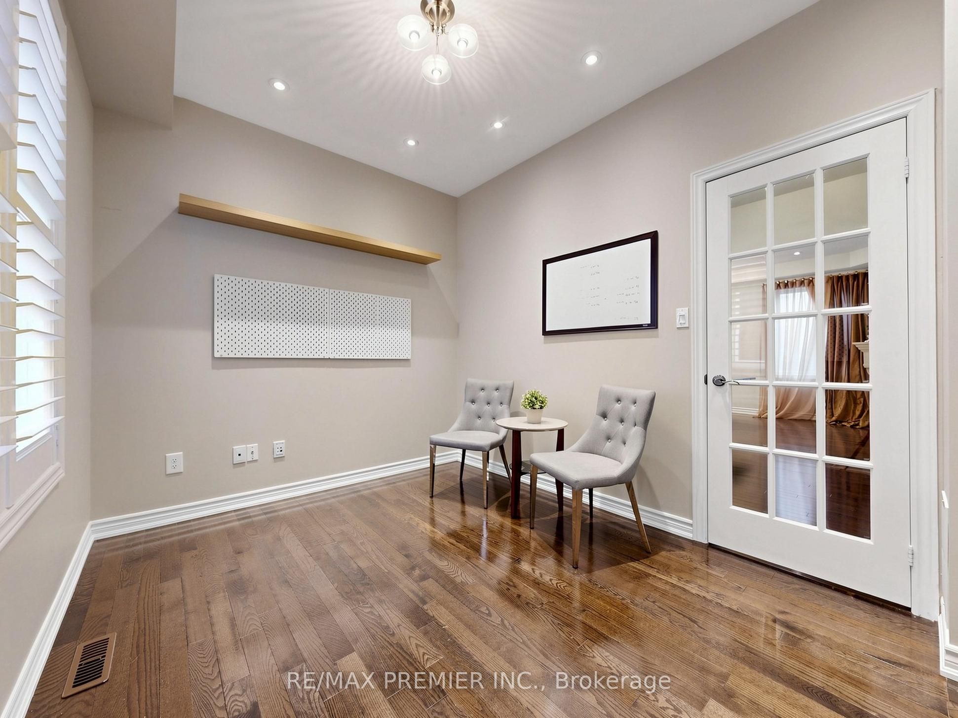50 Ascalon Drive Property Photo 16